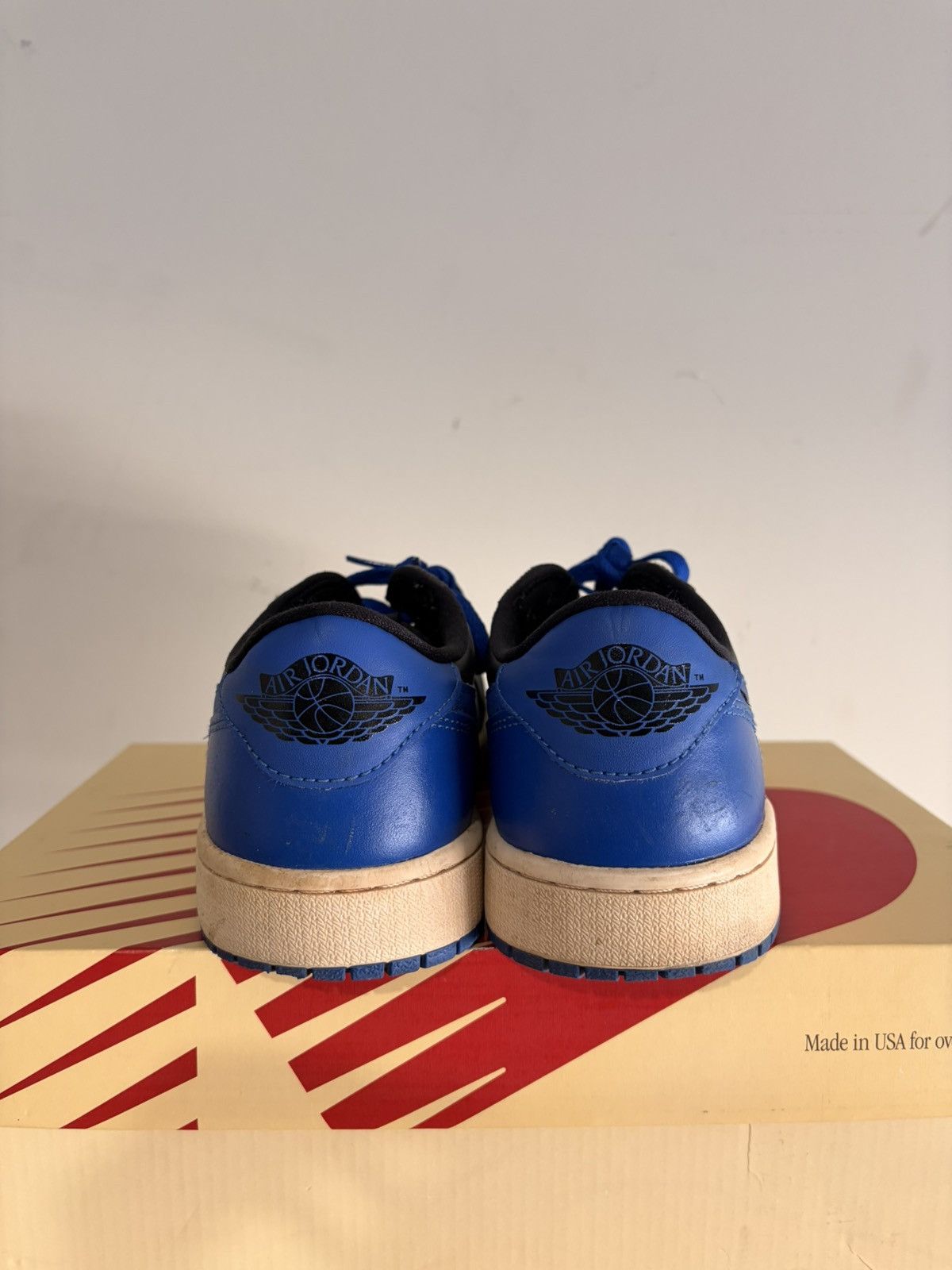 Jordan Brand Air Jordan 1 Low “Royal” (2015 Release) Size US 9 / EU 42 - 2 Thumbnail