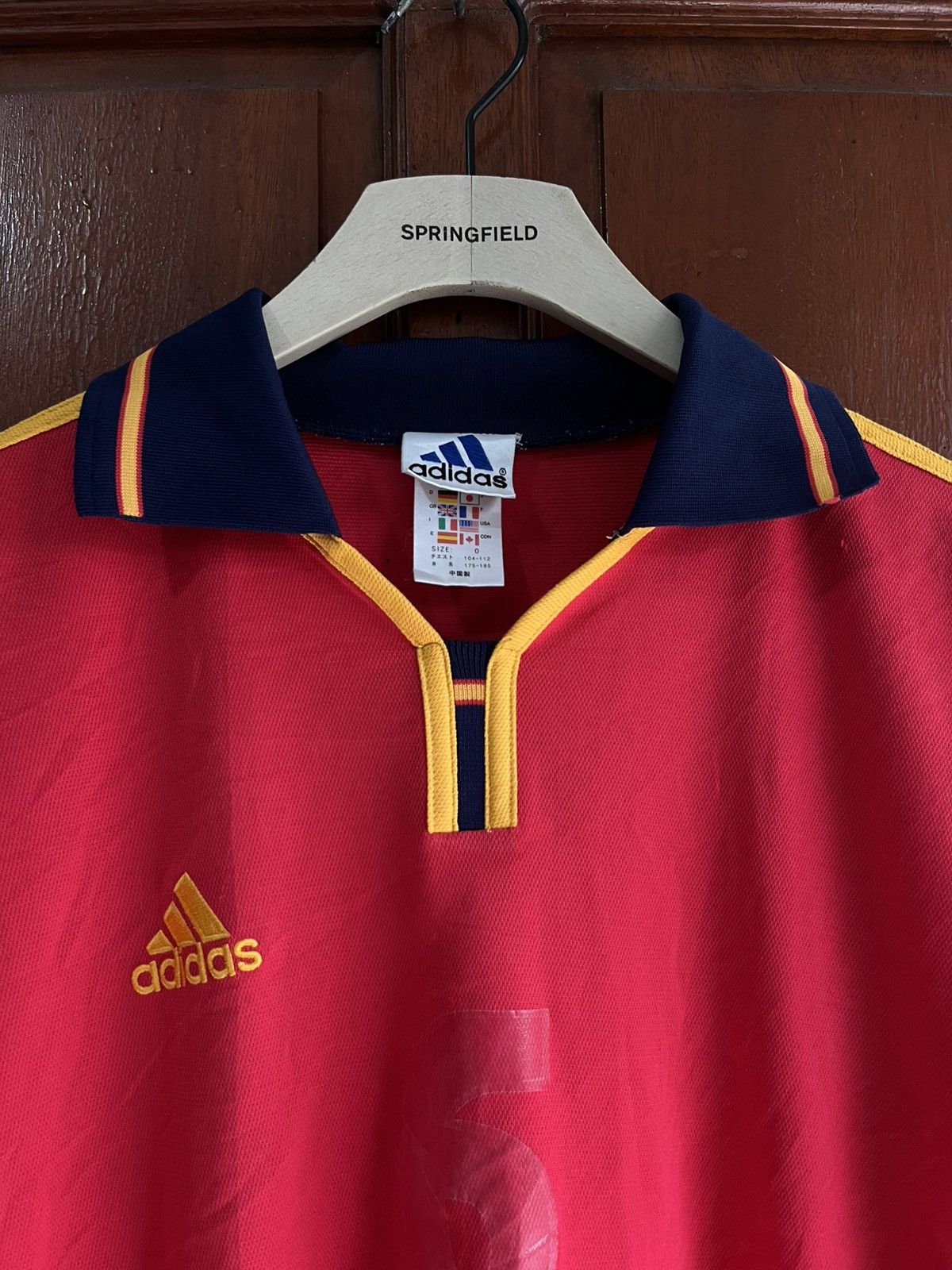 Adidas VINTAGE ADIDAS 2000S SPAIN SOCCER JERSEY Size US M / EU 48-50 / 2 - 2 Thumbnail