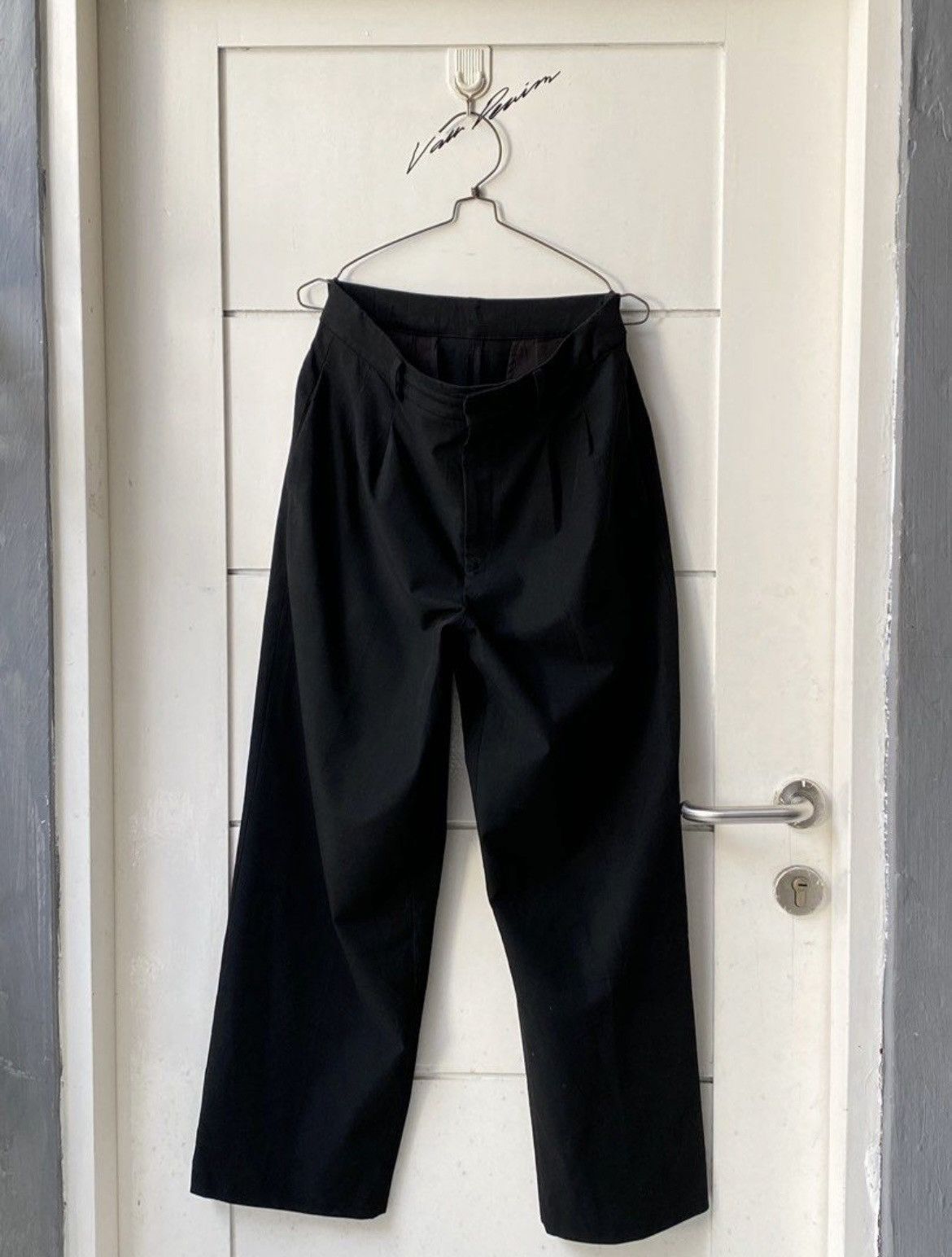 Uniqlo UNIQLO Black Flare Long Pants Size US 26 / EU 42 - 5 Thumbnail