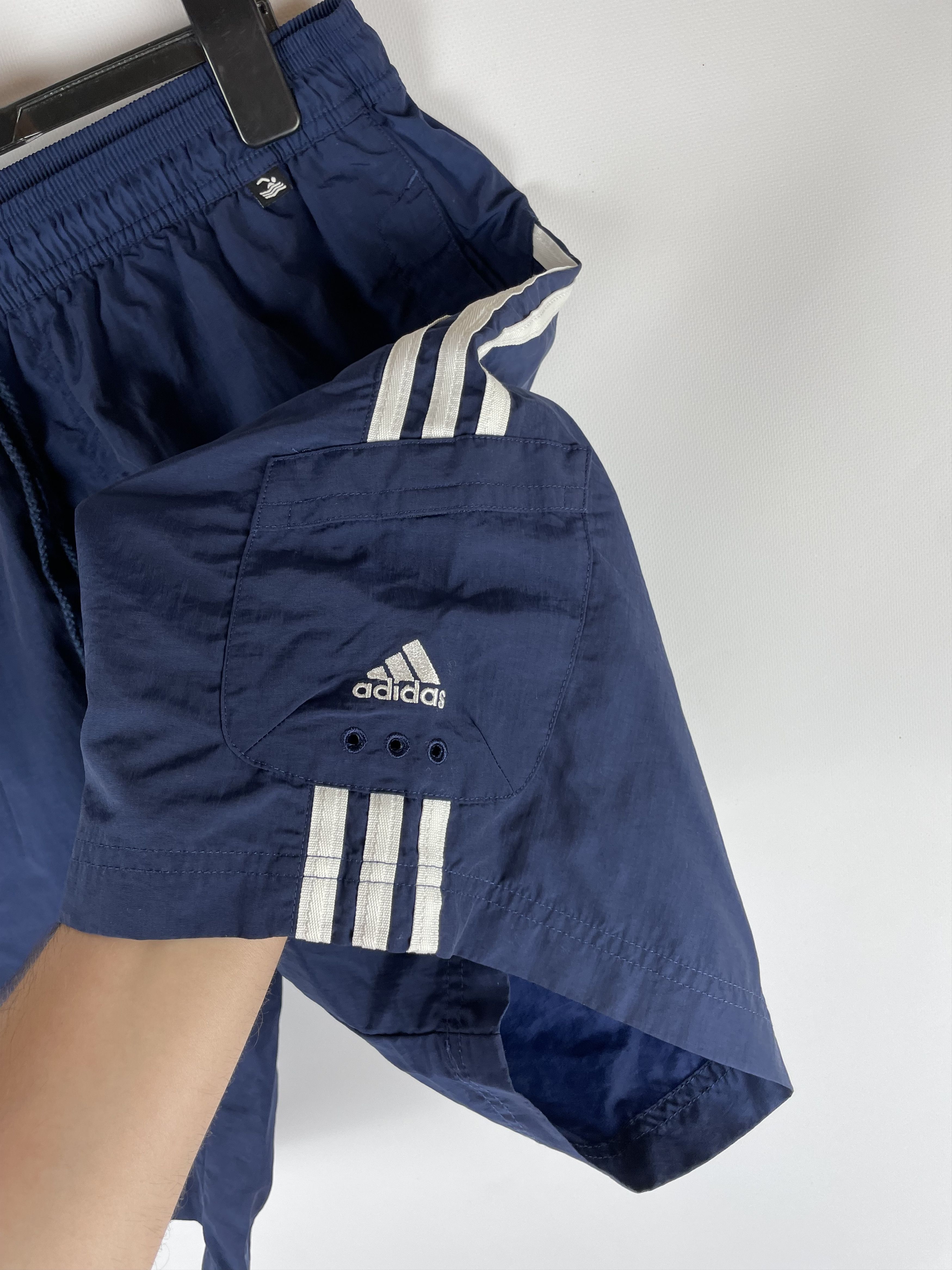 Adidas Vintage Adidas Shorts Y2k Size US 34 / EU 50 - 4 Thumbnail