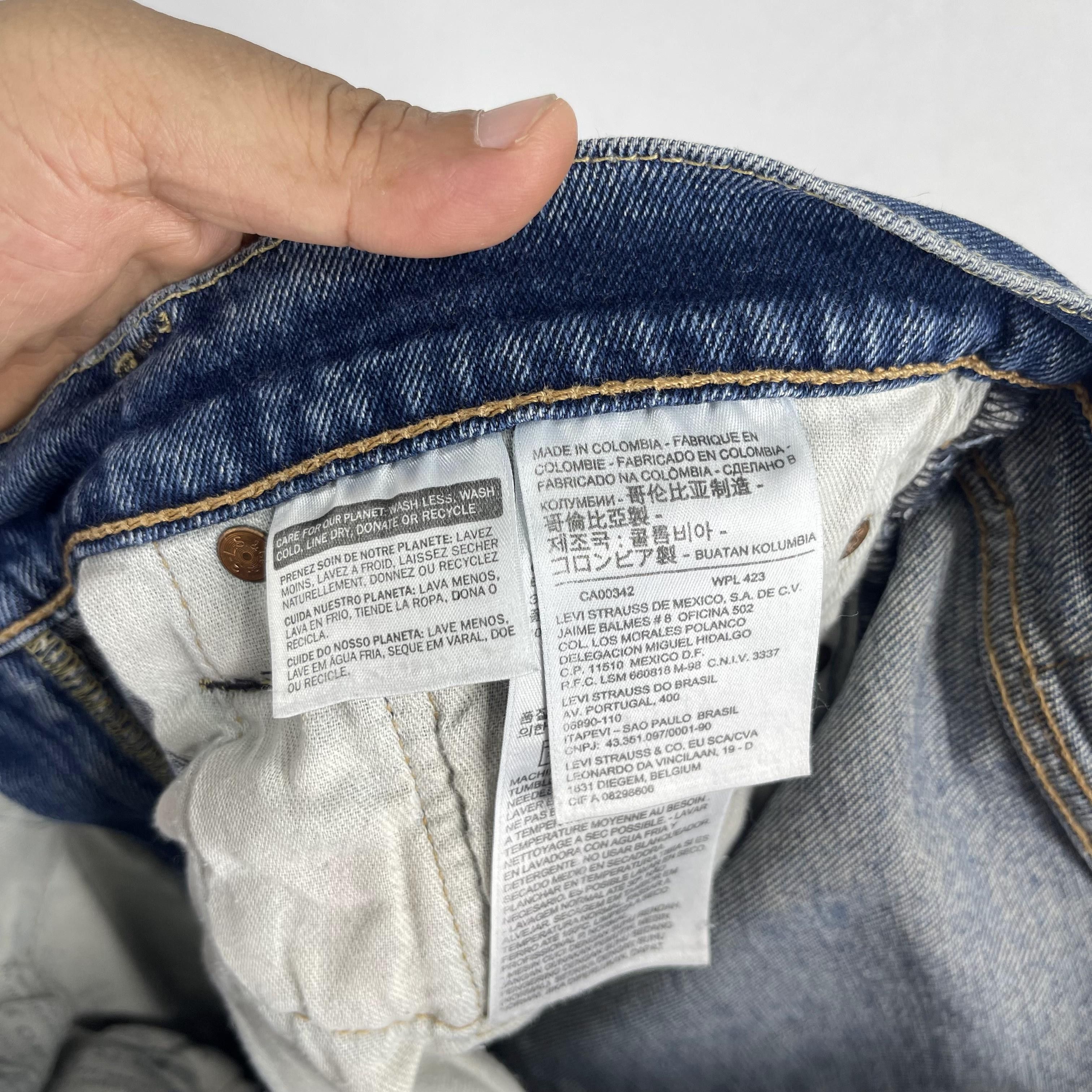 Levi's × Levi's Vintage Clothing Size 31 Vintage Levis 511 Distressed Medium Wash Jeans Size US 31 - 6 Thumbnail