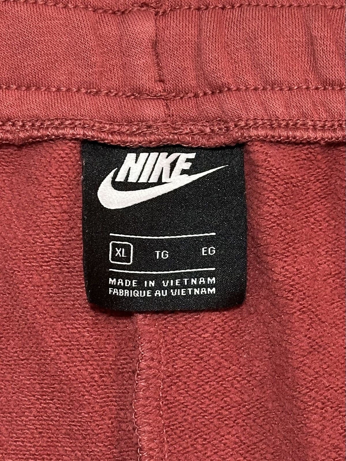 Nike Nike Athletic Sportswear Jogger Sweatpants Size US 38 / EU 54 - 8 Thumbnail