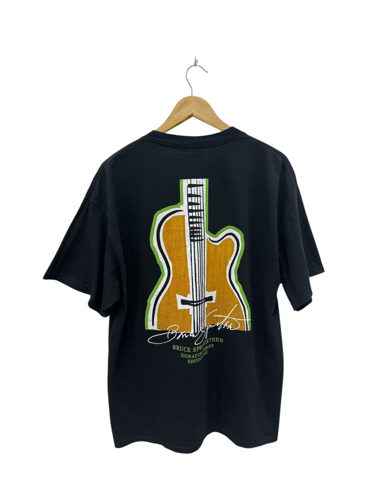 Hard Rock Cafe Hard Rock Cafe Signature Series Size US L / EU 52-54 / 3 - 1 Thumbnail