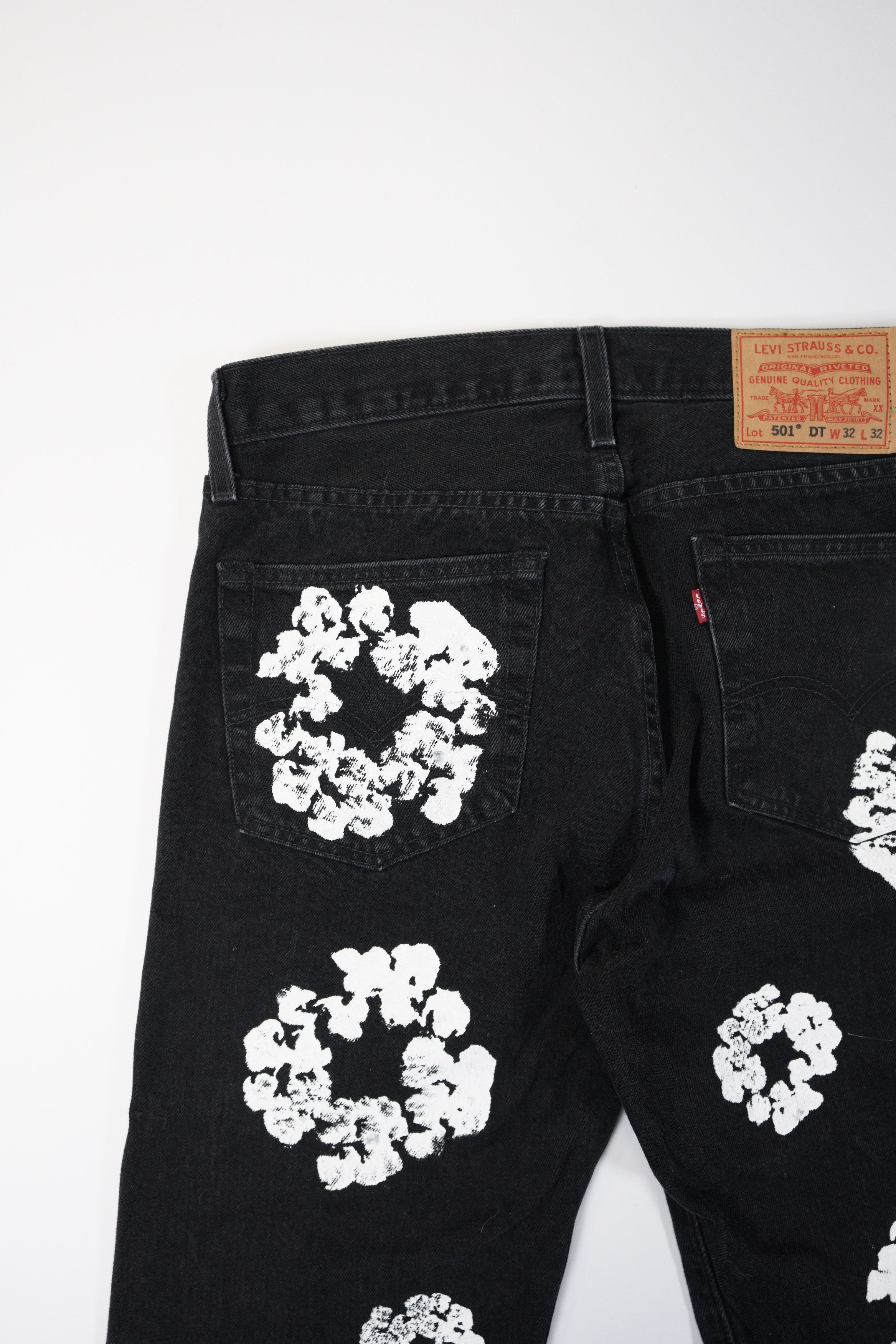 DENIM TEARS Denim Tears x Levi's Leather Cotton Wreath Jeans Size US 32 / EU 48 - 9 Thumbnail