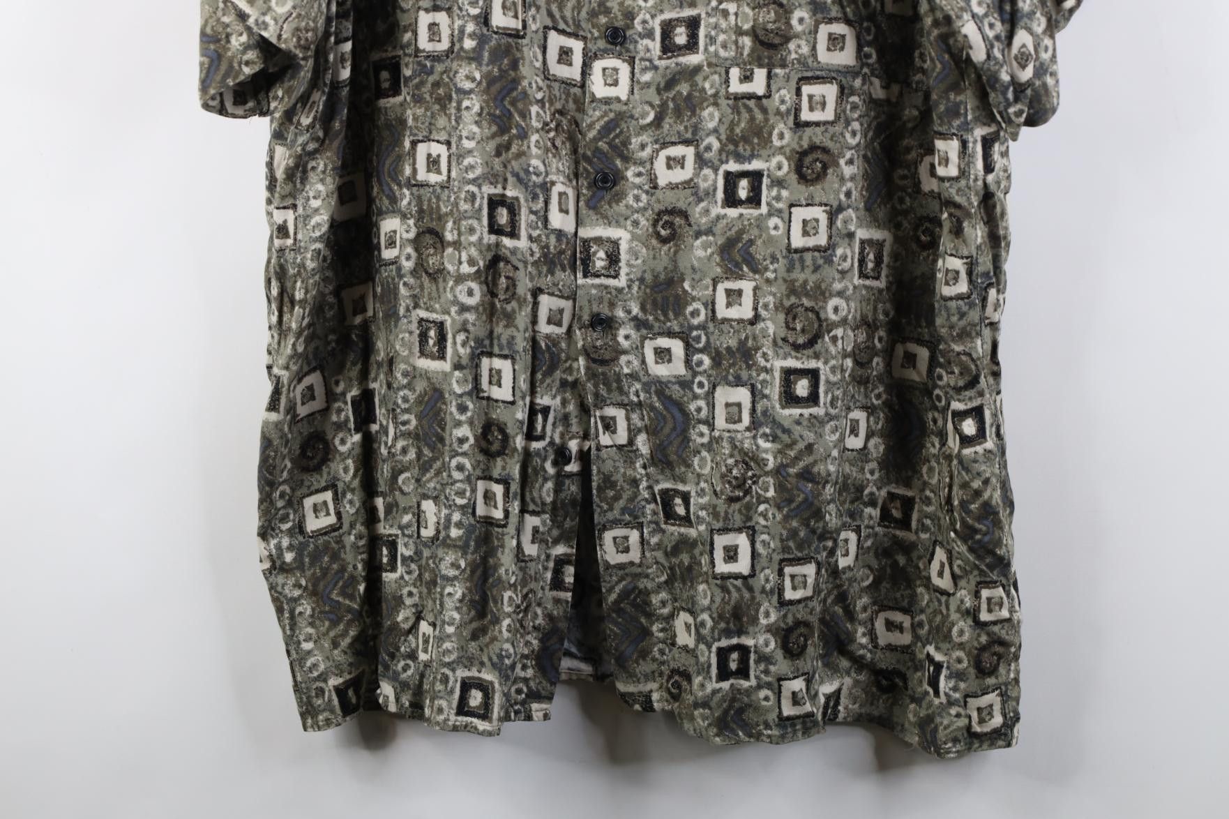 Vintage Vintage 90s Streetwear Rayon Gabardine Abstract Button Shirt Size US L / EU 52-54 / 3 - 3 Thumbnail