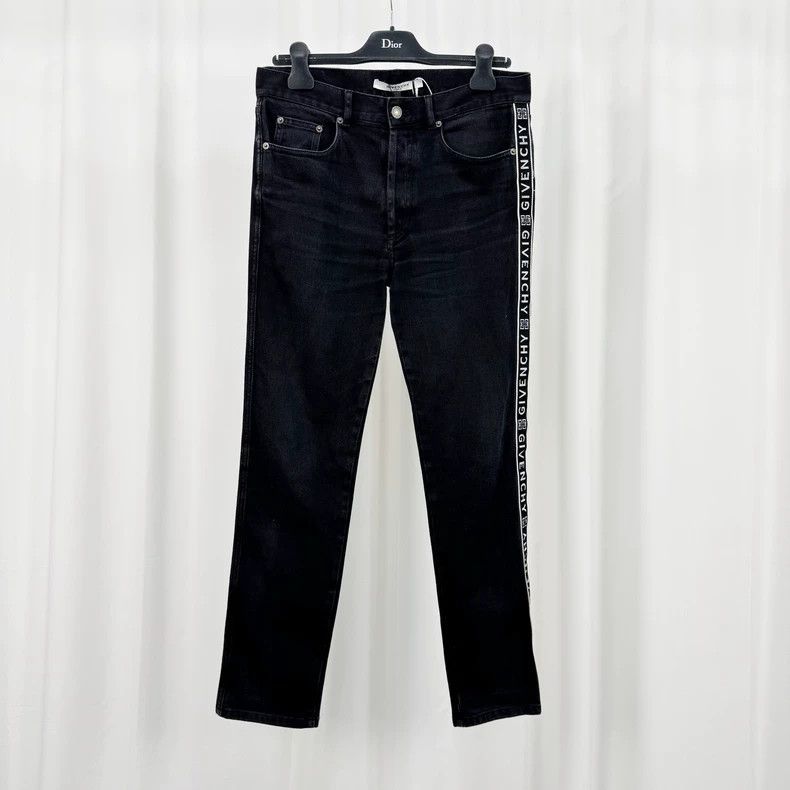 Givenchy Givenchy Embroidered Logo Denim Jeans - dmc Size US 31 - 1 Thumbnail