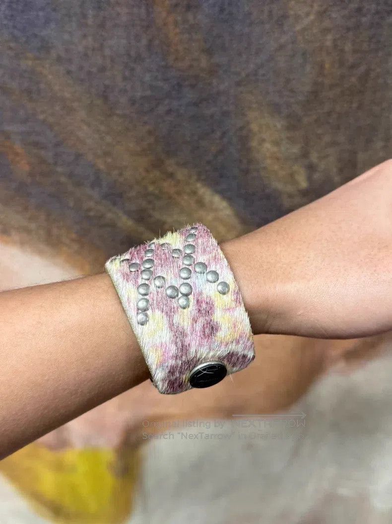 Yohji Yamamoto Yohji Yamamoto Studded Ponyhair Bracelet Size ONE SIZE - 7 Thumbnail