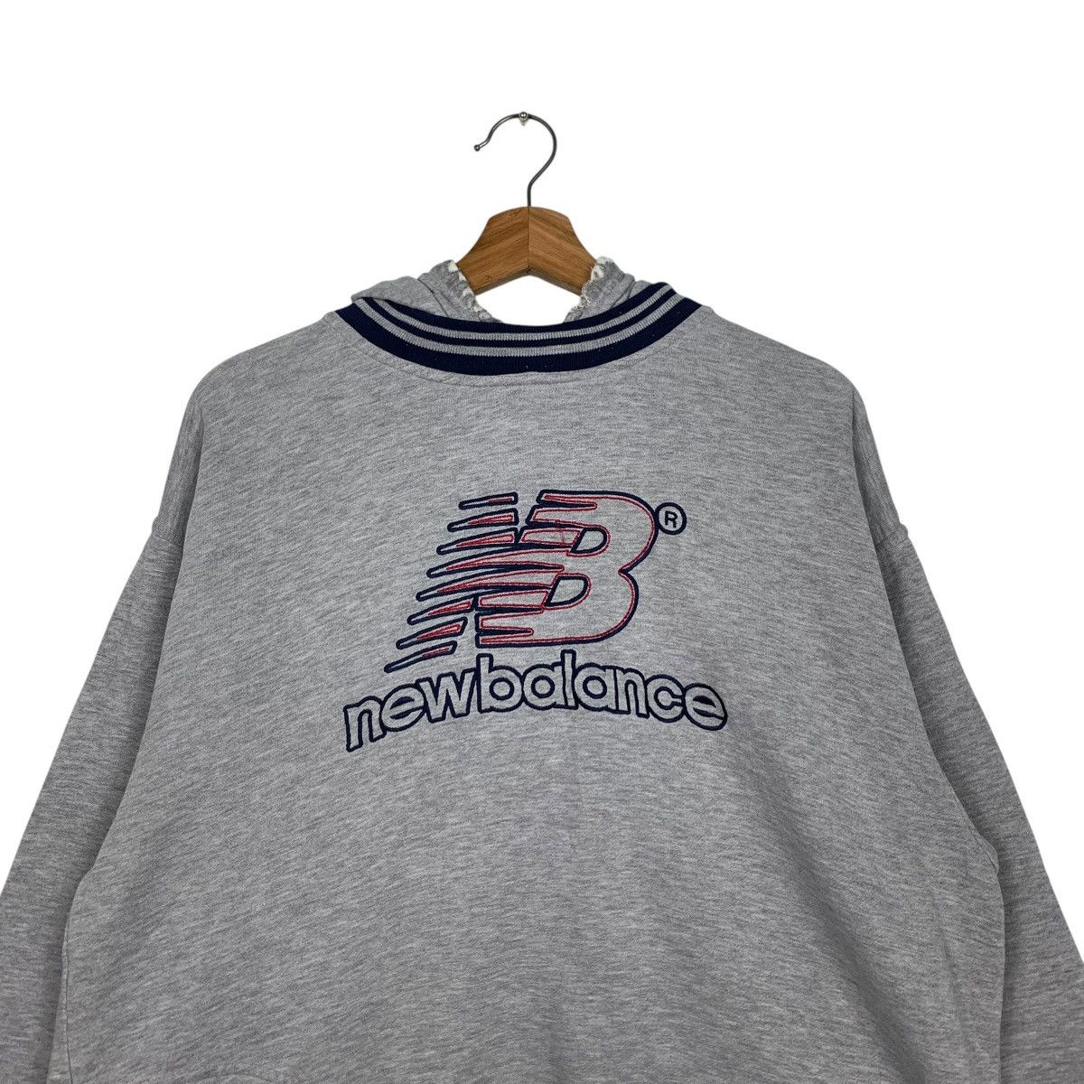 New Balance Vintage NEW BALANCE Big Logo Pullover Hoodies #1594-C71 Size US L / EU 52-54 / 3 - 11 Thumbnail