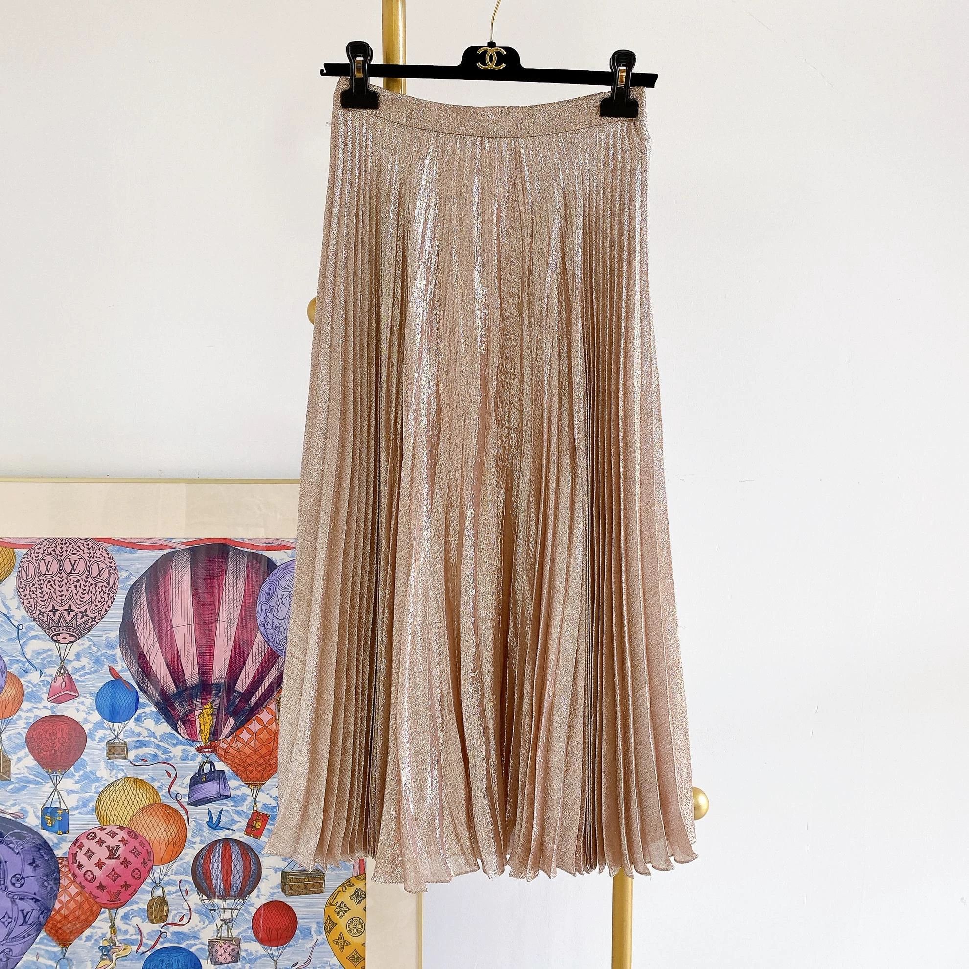 Celine Celine Women's Pink Silver-Threaded Pleated Skirt 36 Size 25" / US 0 / IT 36 - 1 Thumbnail