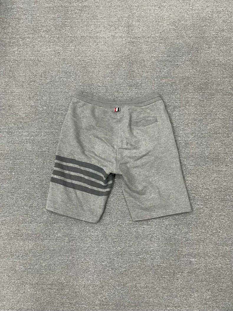 Other Thom Browne size1 Grey shorts Size US 26 / EU 42 - 2 Thumbnail