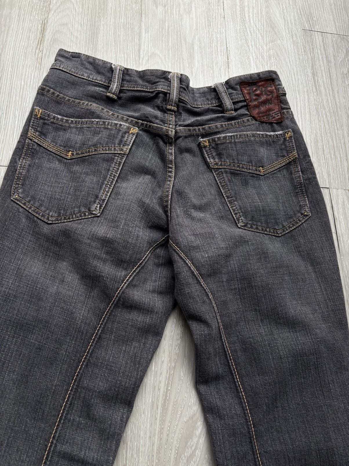Japanese Brand BIG JOHN distressed micro flare jeans Size US 29 - 7 Thumbnail