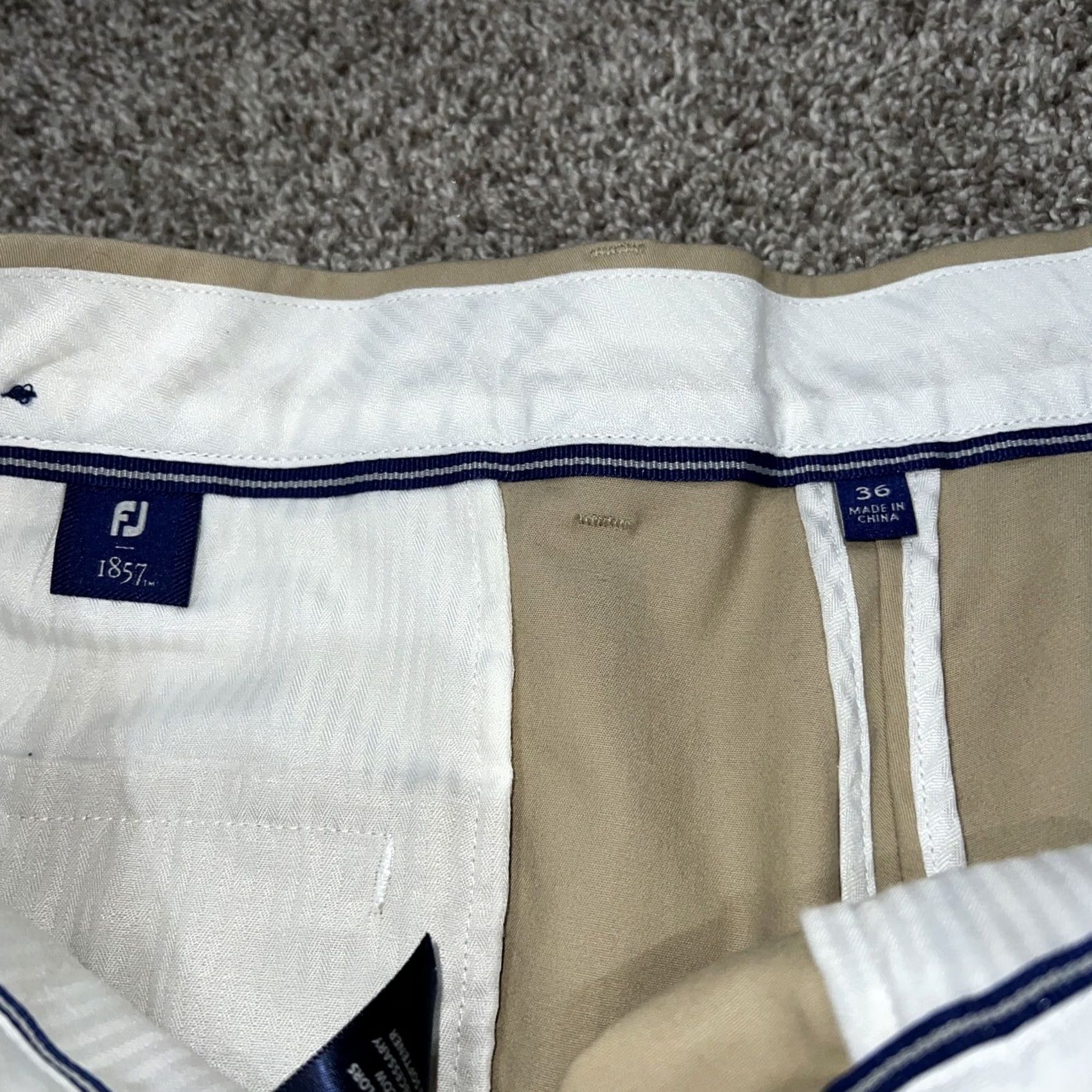 Footjoy FootJoy Beige Golf Shorts Mens Size 36 Size US 36 / EU 52 - 3 Thumbnail