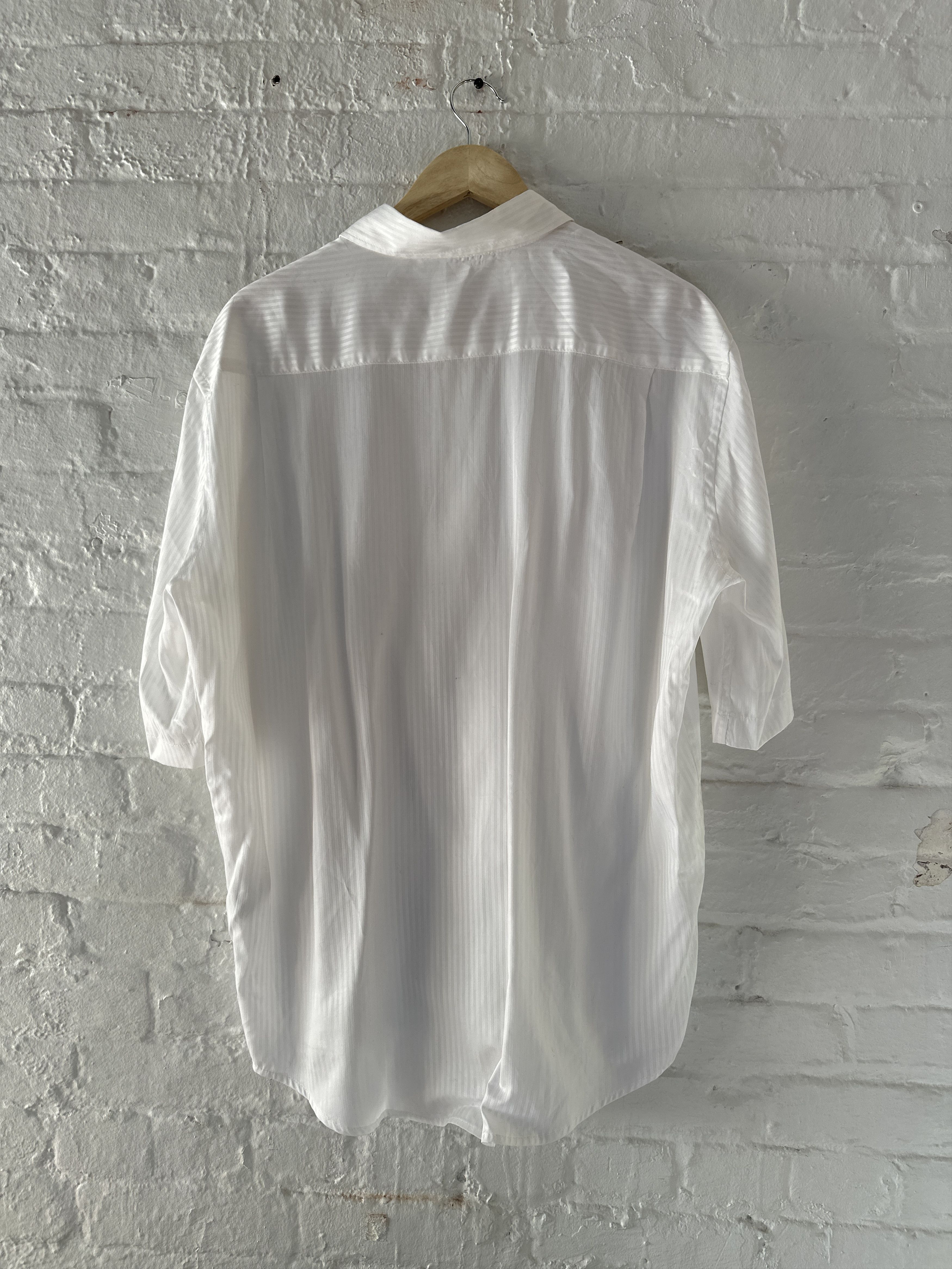 Acne Studios Acne Studios Short Sleeve Button Up Shirt Size US L / EU 52-54 / 3 - 3 Thumbnail
