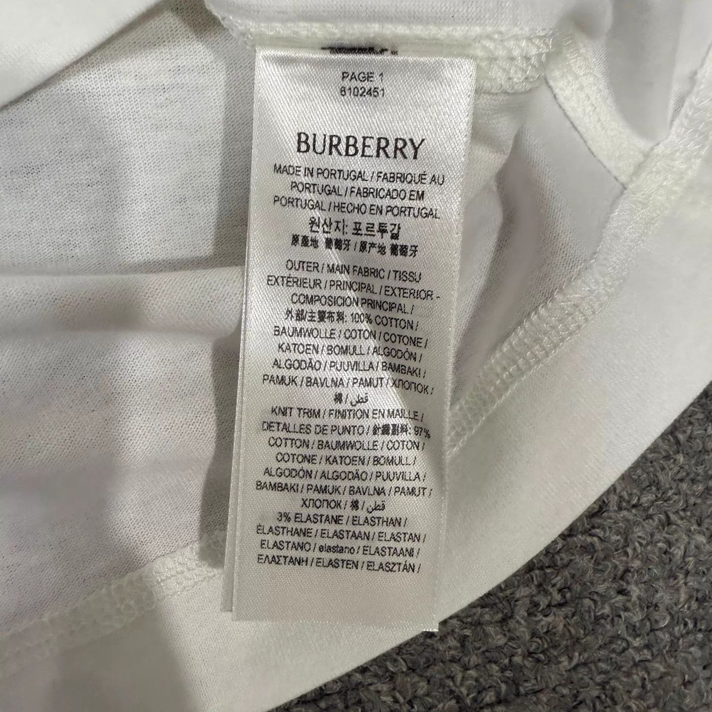 Burberry Burberry Horseferry Logo Short Sleeve Tee L new with tags Size L / US 10 / IT 46 - 4 Thumbnail