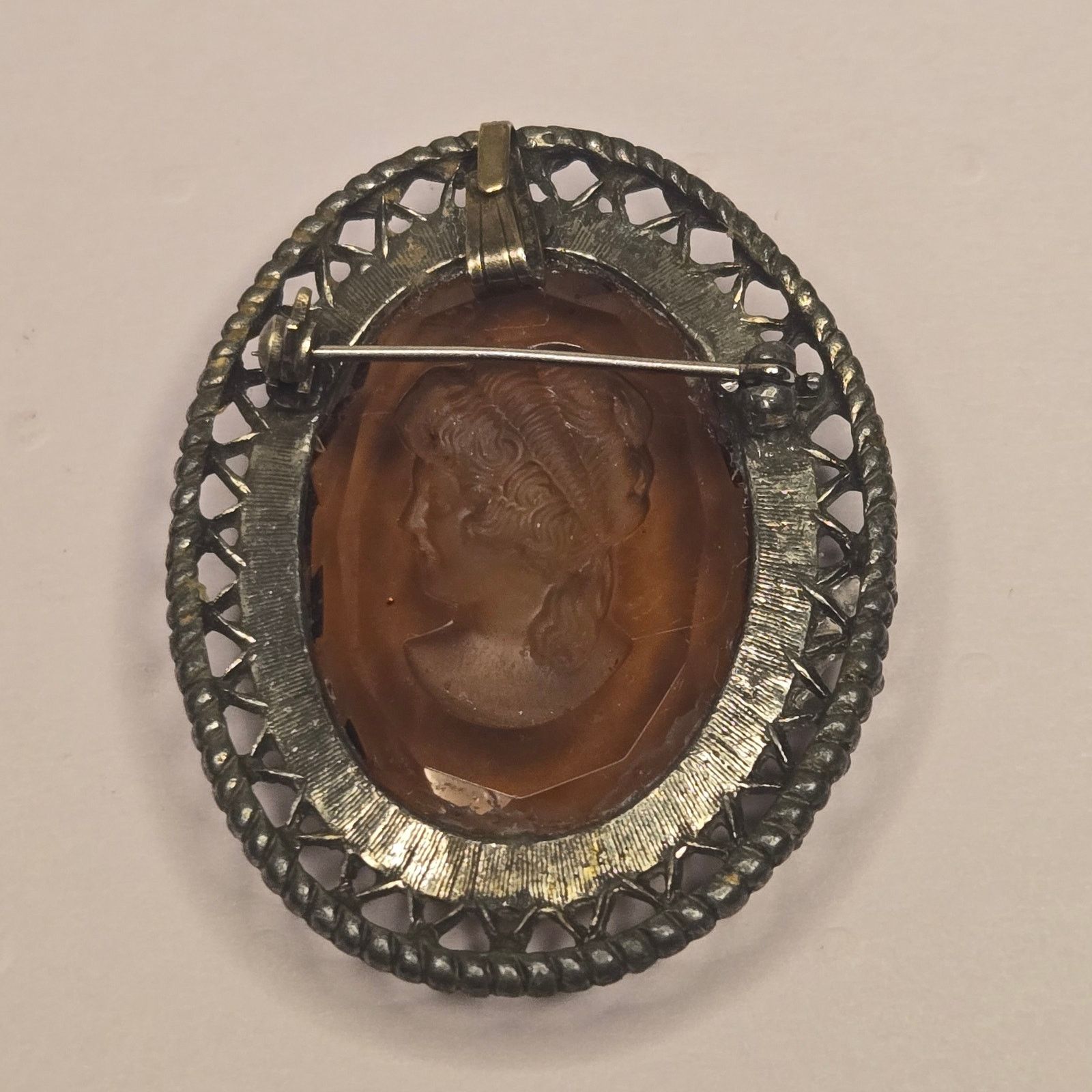 Vintage Vintage Amber Glass Cameo Brooch Pendant Ornate Filigree Size ONE SIZE - 3 Thumbnail