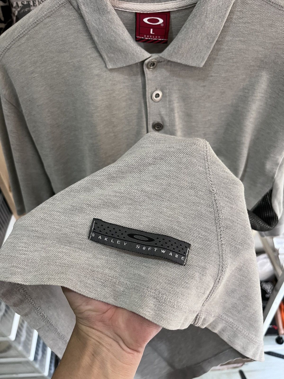 Oakley Oakley software poloshirt centre logo Size US M / EU 48-50 / 2 - 4 Thumbnail