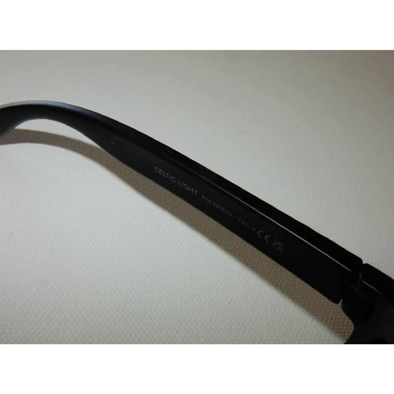 Vintage VINTAGE Blenders Polarized Sunglasses Men Adult Black Green/Blue Celtic Light Size ONE SIZE - 6 Thumbnail