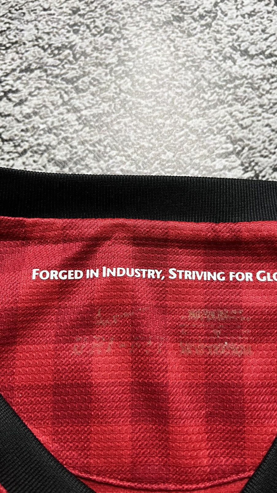 Nike 2012-2013 Manchester United nike AON Jersey Size US XL / EU 56 / 4 - 7 Thumbnail