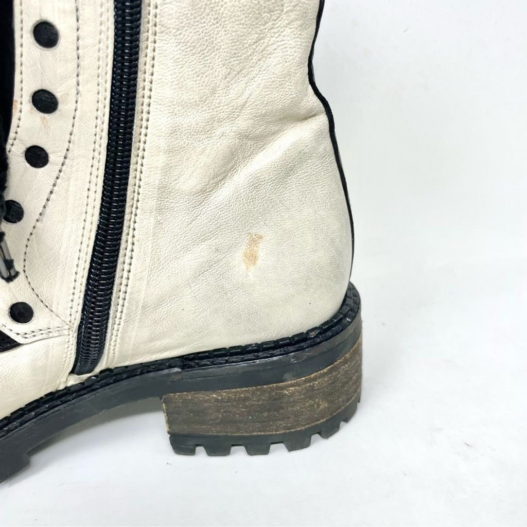 Other CASTA Ivory& Black Butter Soft Leather Combat Boots Size 37 Size US 7 / IT 37 - 9 Thumbnail
