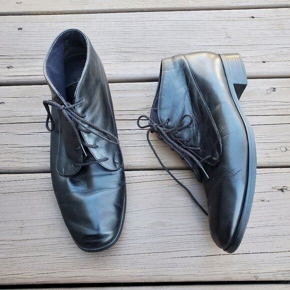 Vintage Vintage 90s y2k Bratz Lace Up Square Toe Chunky Heel Boots