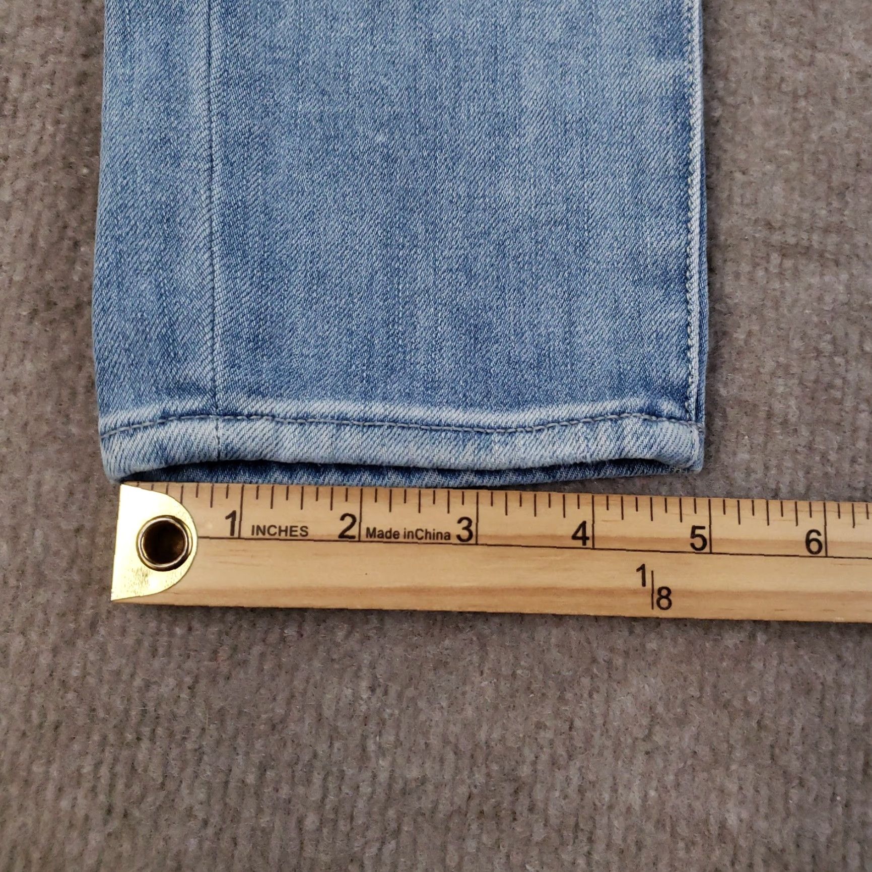 7 For All Mankind 7 For All Mankind Jeans Womens 24 Light Blue High Waist Cropped Skinny Denim Size 42" / US 20 - 4 Thumbnail