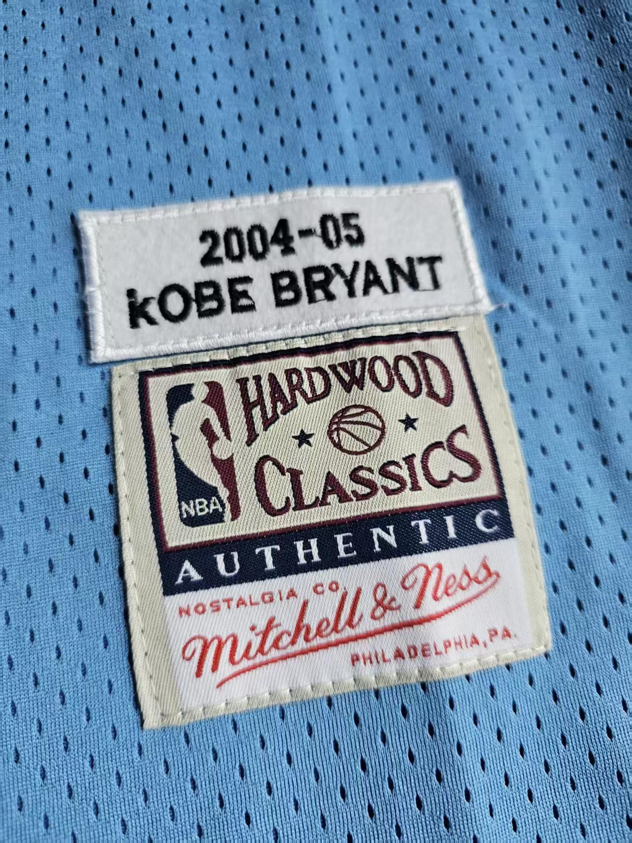 NBA #8 Kobe Bryant Jersey Laker 2004 2005 Size US XXL / EU 58 / 5 - 4 Thumbnail
