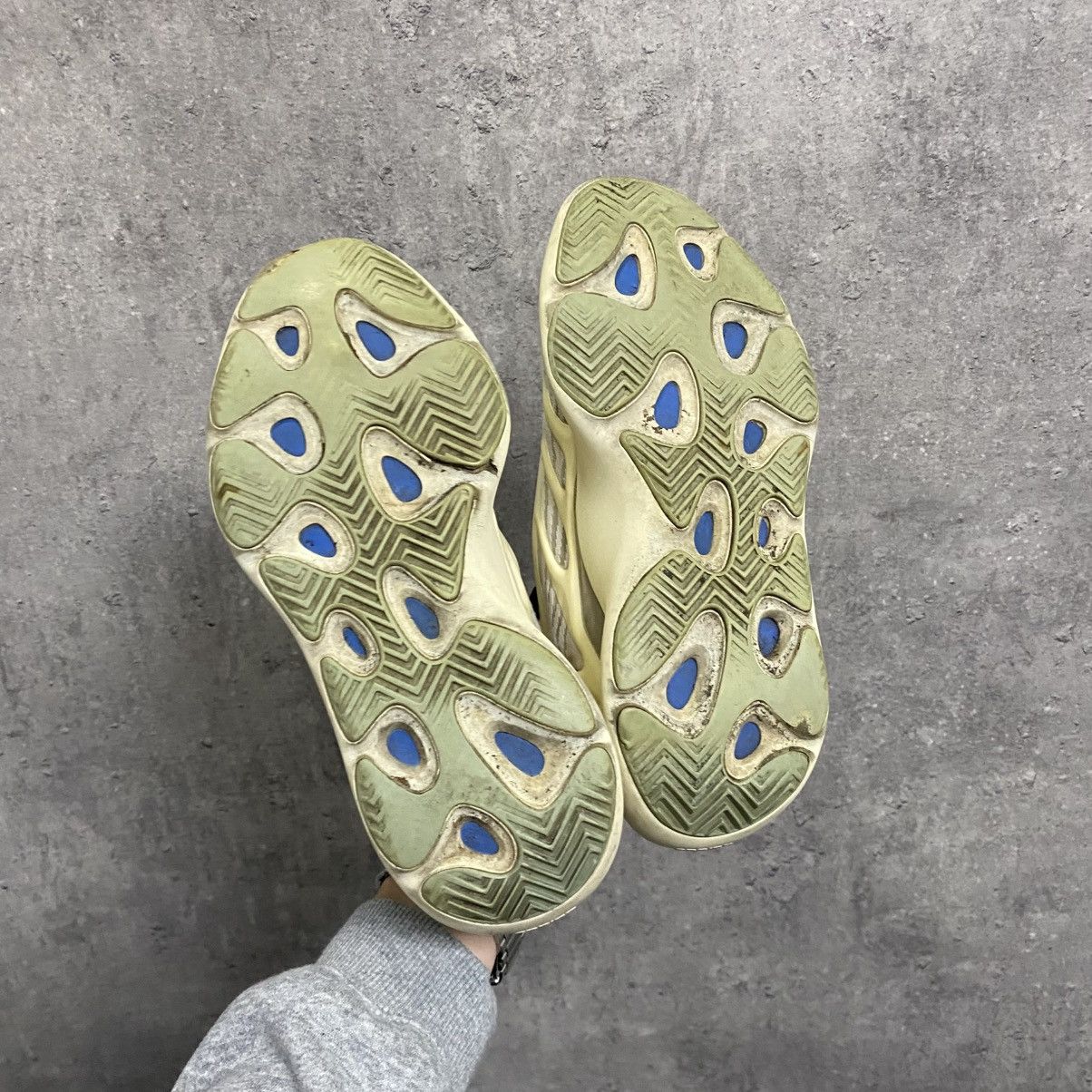 Adidas × Kanye West Adidas Yeezy 700 V3 Azael Size US 8.5 / EU 41-42 - 7 Thumbnail