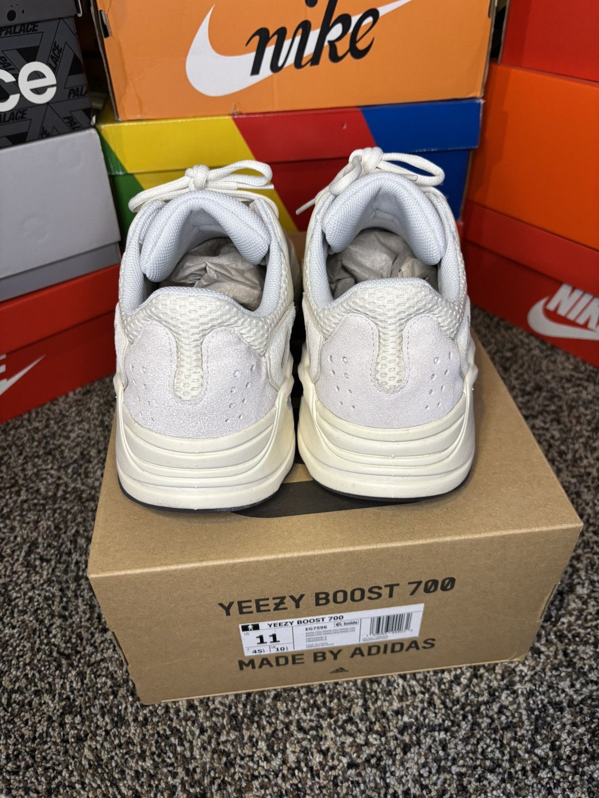 Adidas × Kanye West Adidas Yeezy Boost 700 ‘analog’ 2023 Size US 11 / EU 44 - 2 Thumbnail