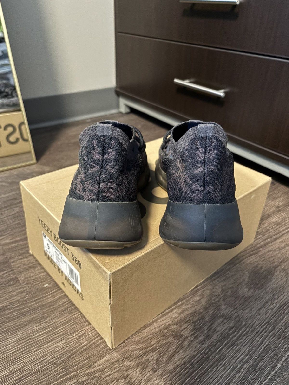 Yeezy Yeezy Boost 380 Size US 9 / EU 42 - 5 Thumbnail