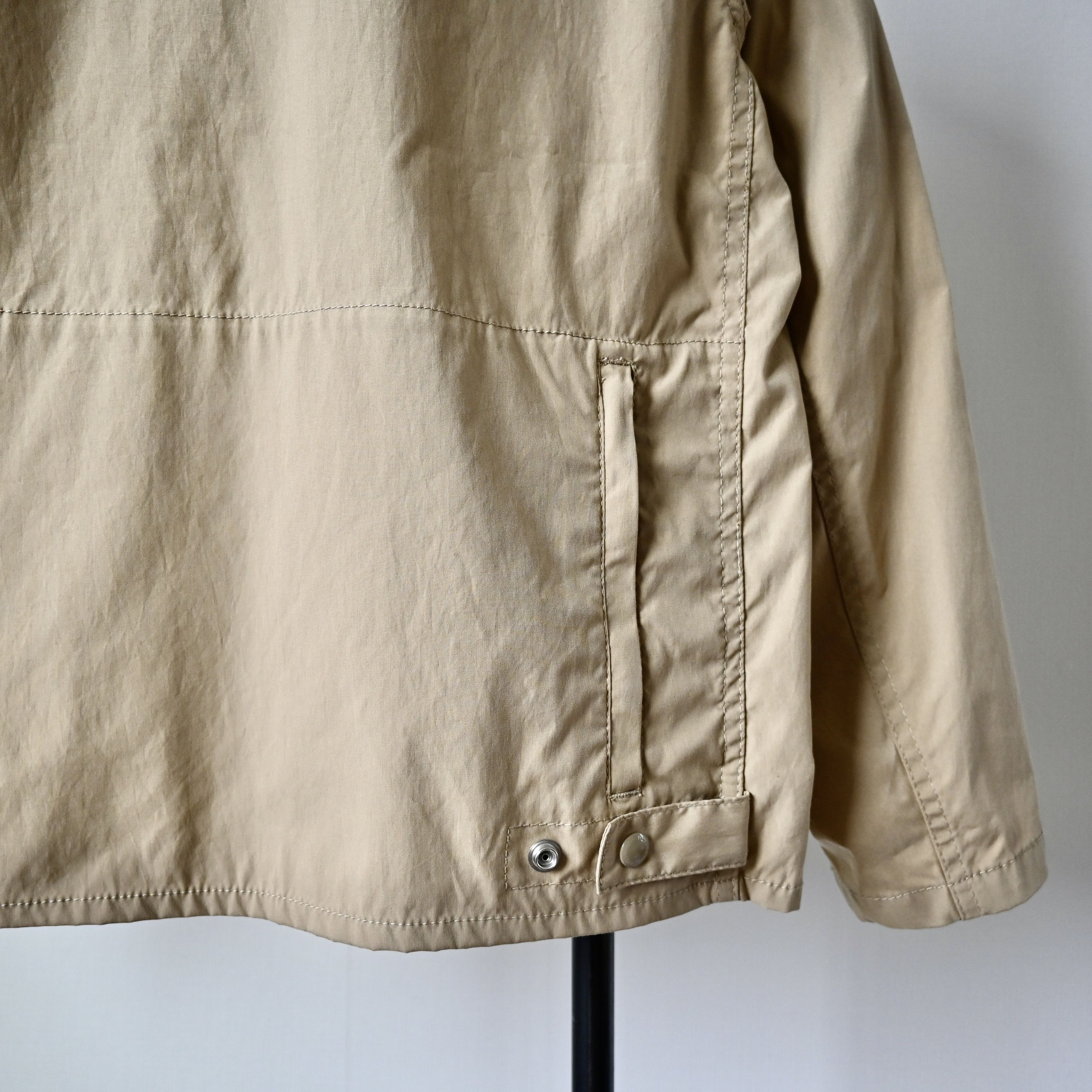Beams Plus BEAMS PLUS x Komatsu Matere multi-pocket fishing jacket, tan Size US M / EU 48-50 / 2 - 4 Thumbnail