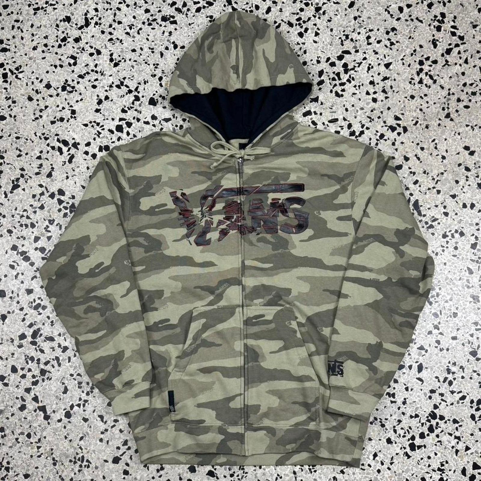 VINTAGE Y2K VANS DESERT CAMO ZIP UP HOODIE: