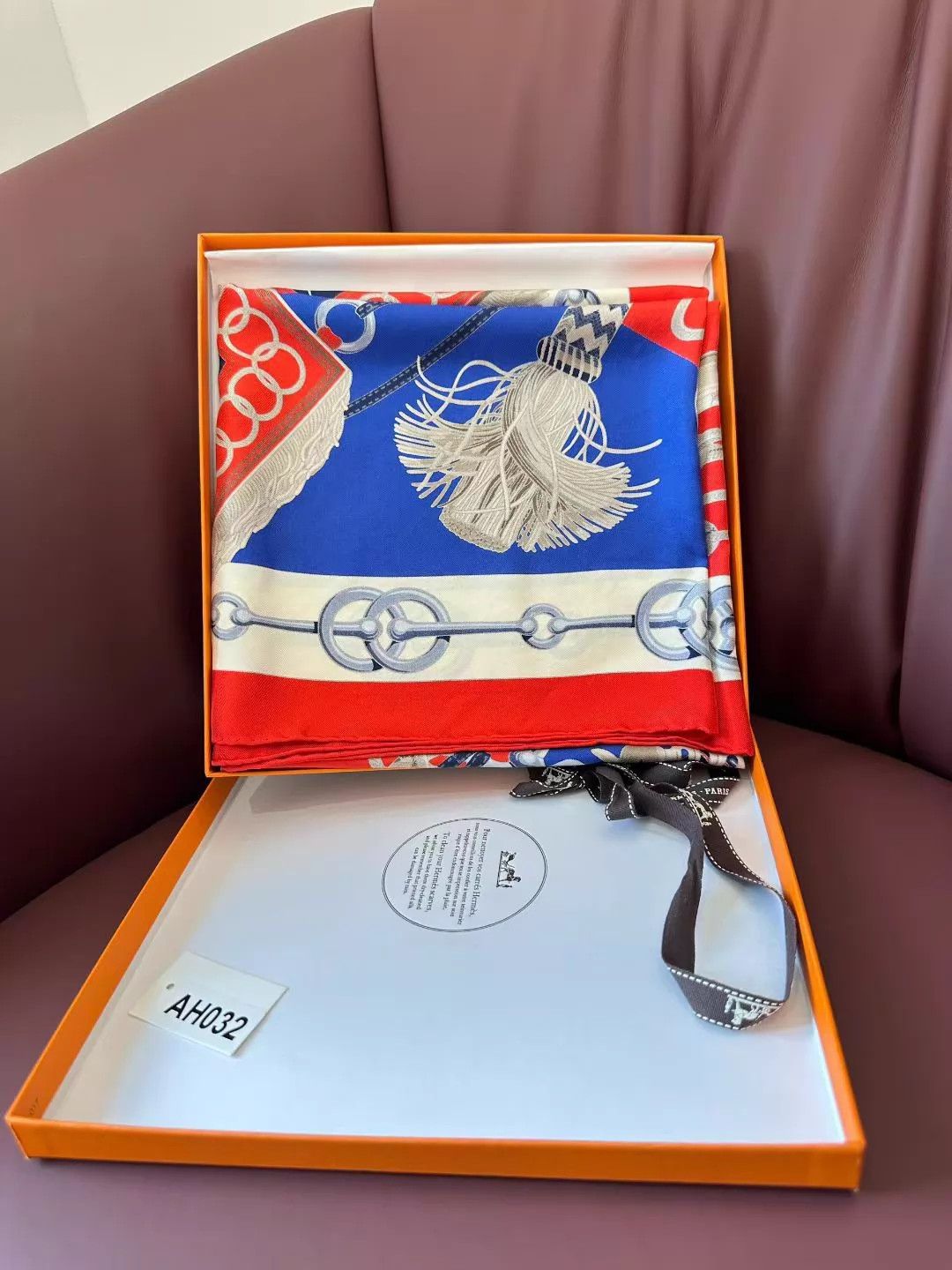 Hermes Hermès Silk Scarf 90x90 Unused With Box AH032 Size ONE SIZE - 5 Thumbnail