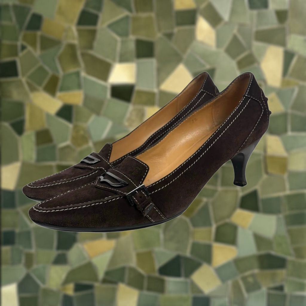 Vintage Tod's Dark Brown Suede Leather Low Heel Loafer Pumps Women's 7.5 Pointed Toe Mid Heel Leather Italy Workwear 2.5" Size US 8 / IT 38 - 1 Thumbnail