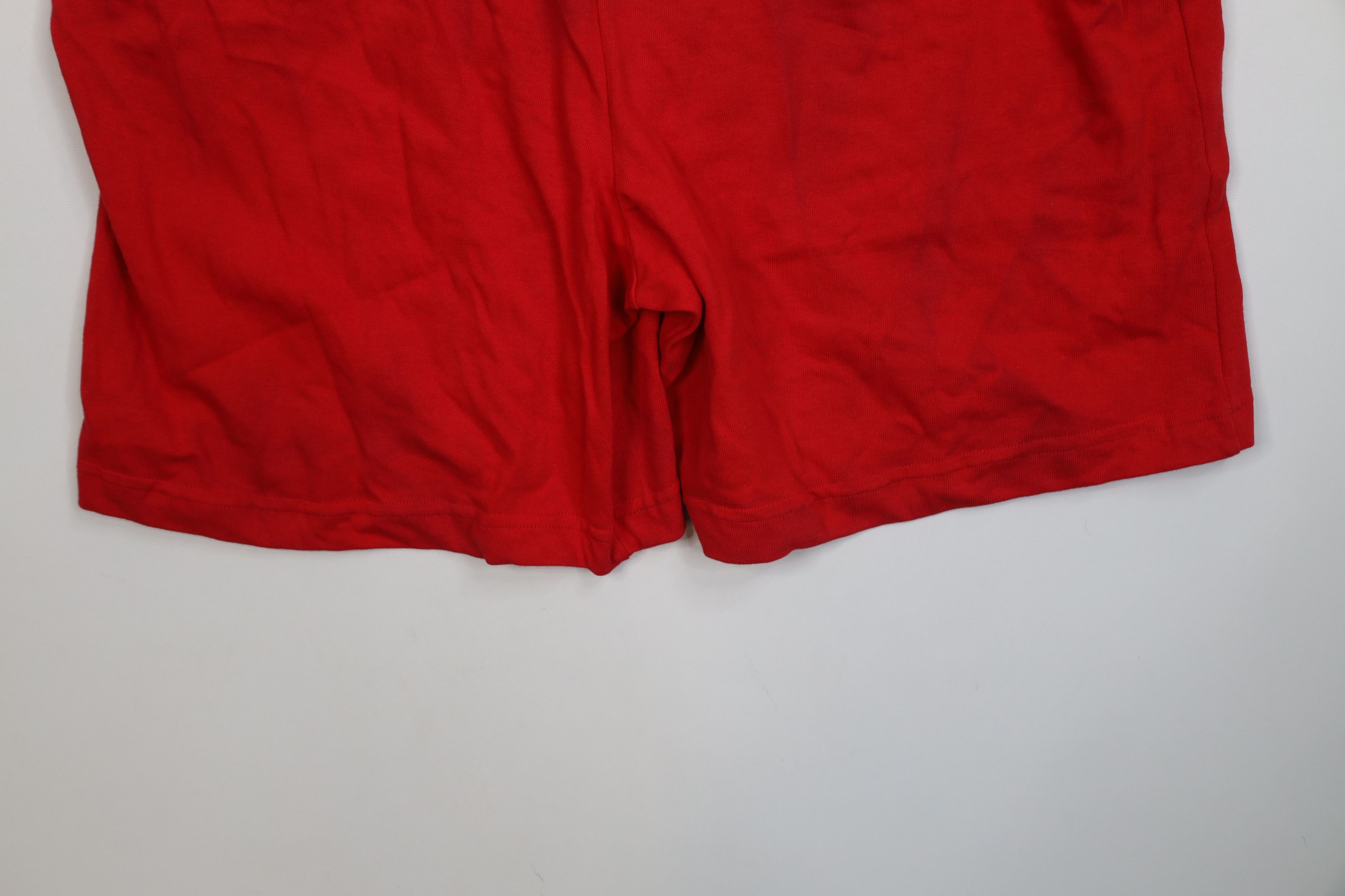 Vintage Deadstock Vintage 90s Streetwear Above Knee Shorts Red Size US 34 / EU 50 - 4 Thumbnail
