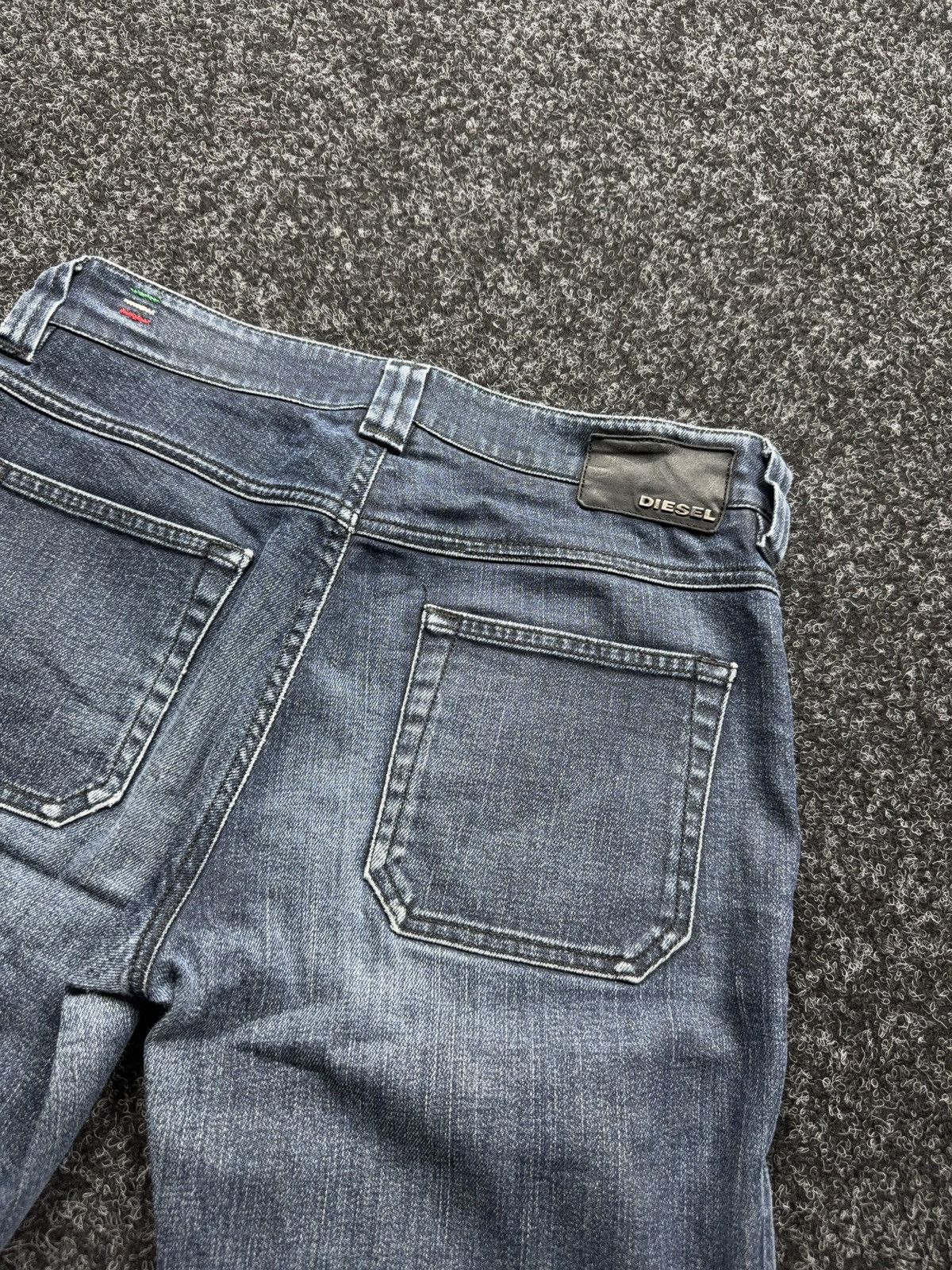 Diesel Retro 00s Diesel Fluzi Y2K Vntg Stretch Bootcut Flared Jeans Size 30" / US 8 / IT 44 - 20 Thumbnail