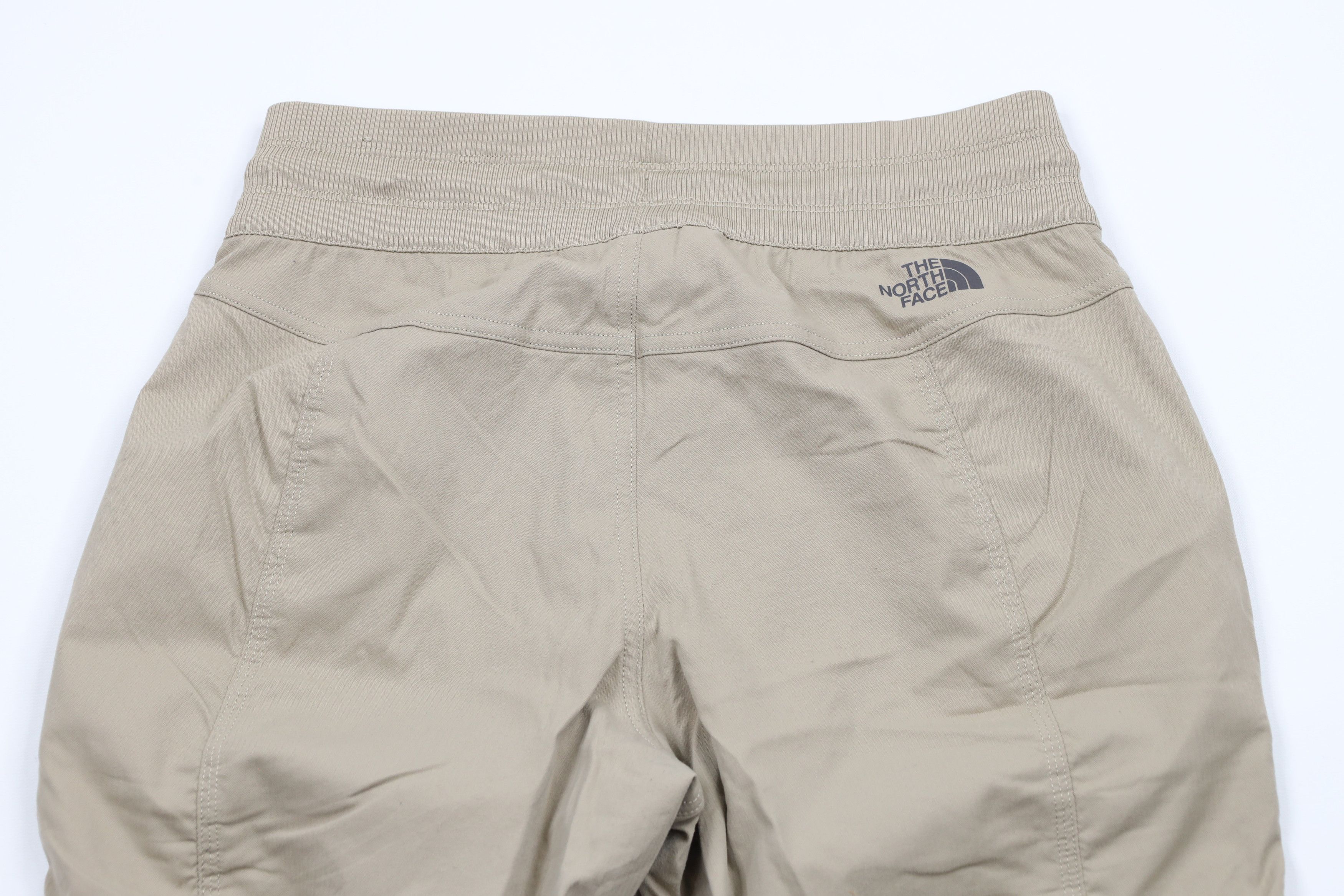 The North Face × Vintage The North Face Spell Out Cuffed Capris Joggers Pants Beige Size 27" / US 4 / IT 40 - 8 Thumbnail