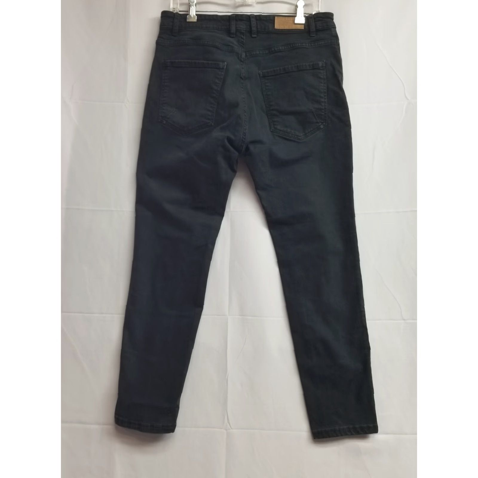 Vintage Pull & Bear Jeans Men Tapered Slim Fit Black Size 32 Inseam 30 Measurements Size US 32 / EU 48 - 2 Thumbnail