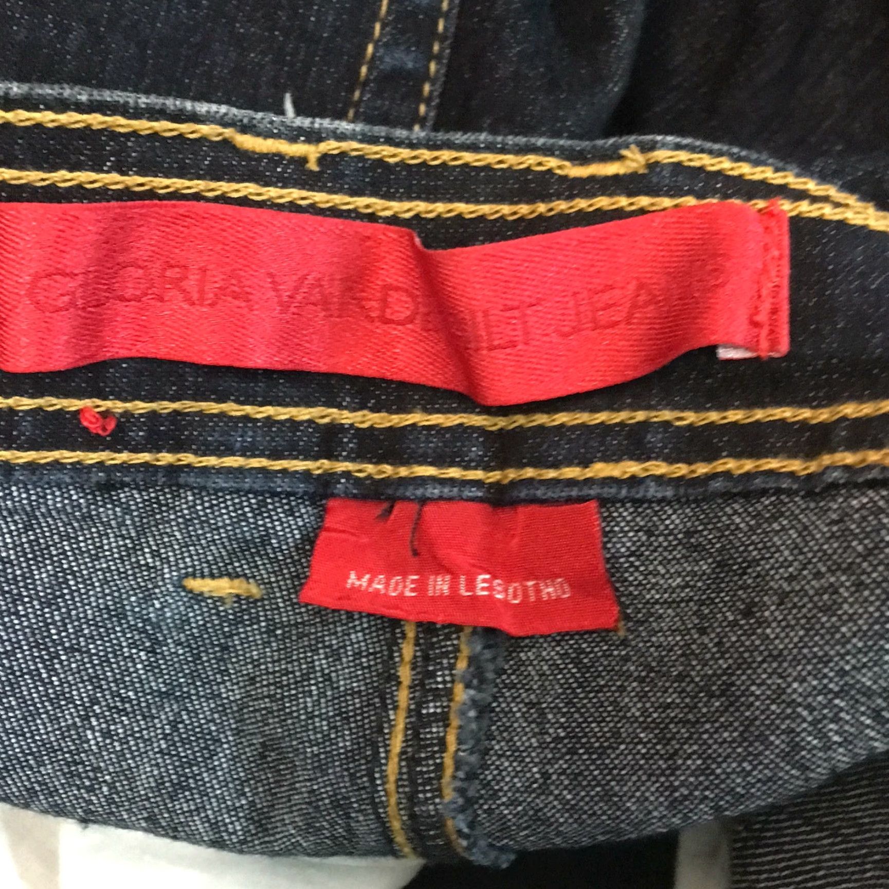 Gloria Vanderbilt VINTAGE Gloria Vanderbilt Jeans 6P Navy Blue Denim Jeans Petites 28 Inseam Stretch 5-Pocket Women Tapered Leg Size 28" / US 6 / IT 42 - 7 Thumbnail