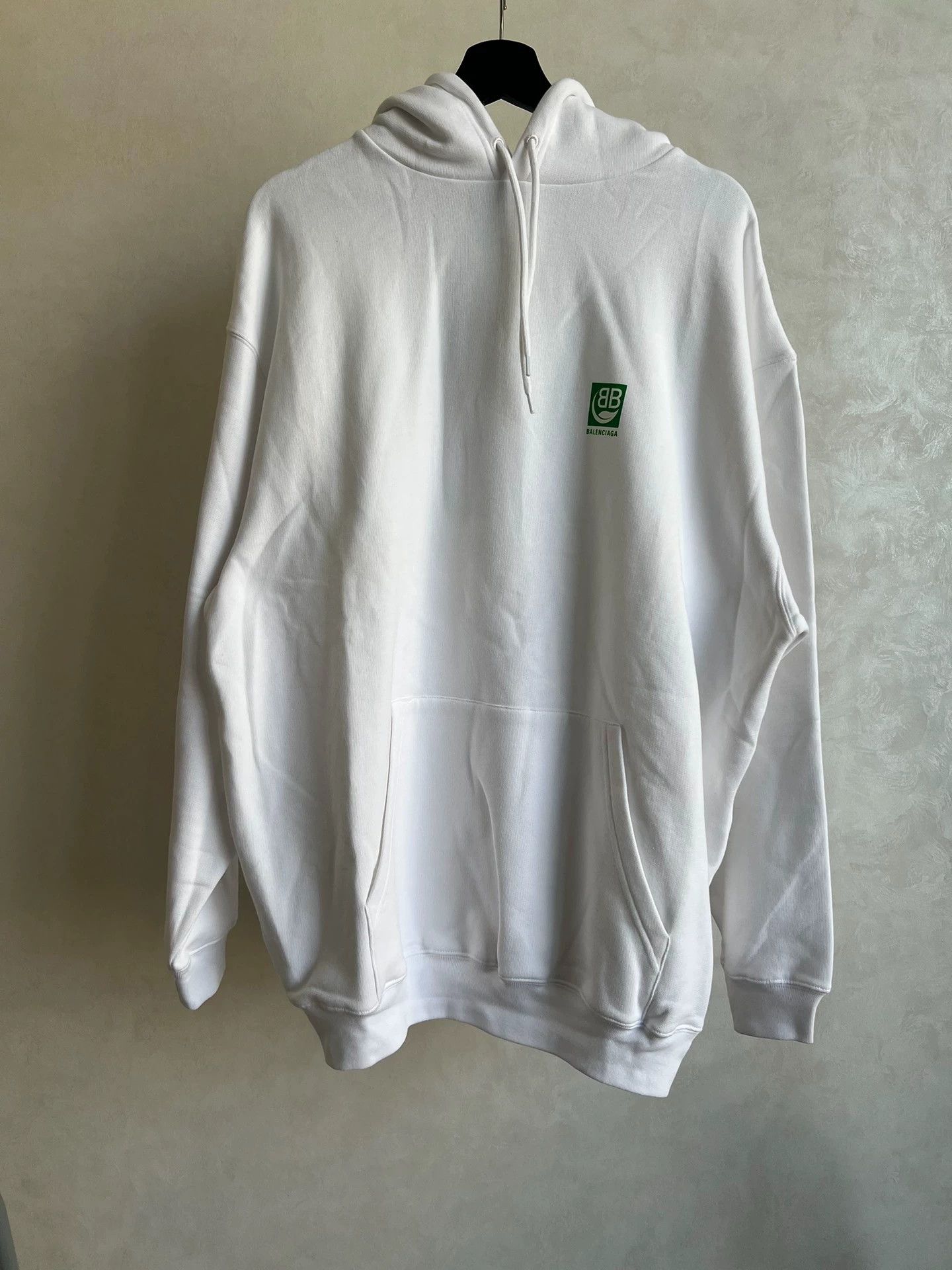 Balenciaga Balenciaga White Eco friendly Hoodie Size US S / EU 44-46 / 1 - 1 Thumbnail