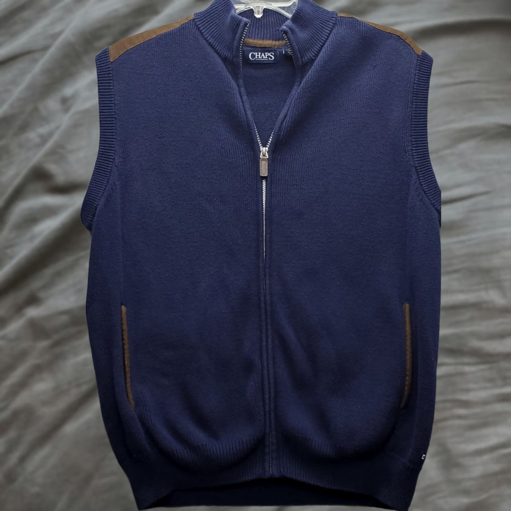 Chaps Chaps Navy Mens L Sweater Vest Zip Mock Neck Pocket Front Sleeveless Knit Ribbed Hem Shirt Size US L / EU 52-54 / 3 - 1 Thumbnail