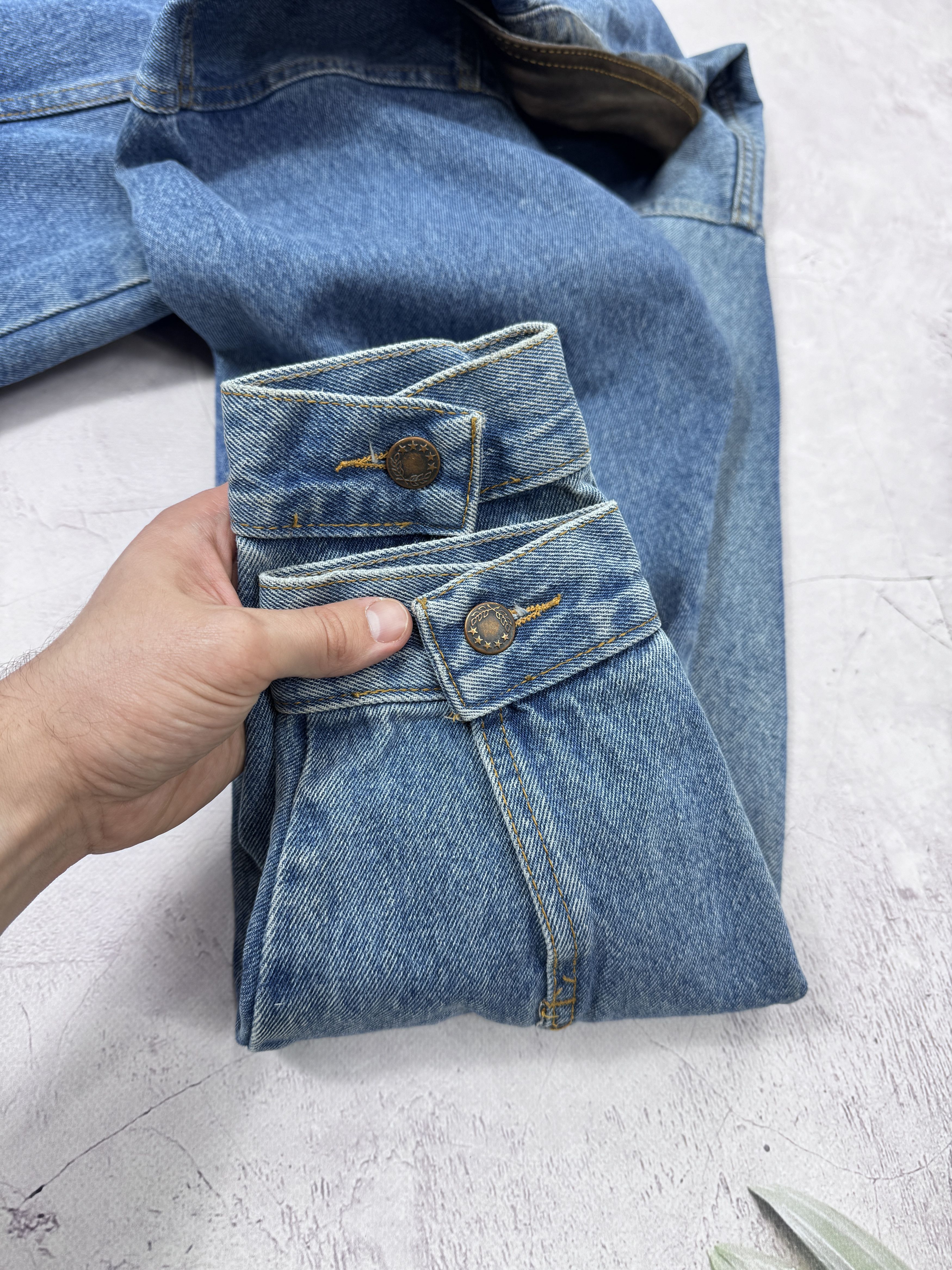 Marlboro × Vintage Vintage Marlboro Denim Jacket & Leather Collar Size US XL / EU 56 / 4 - 13 Thumbnail