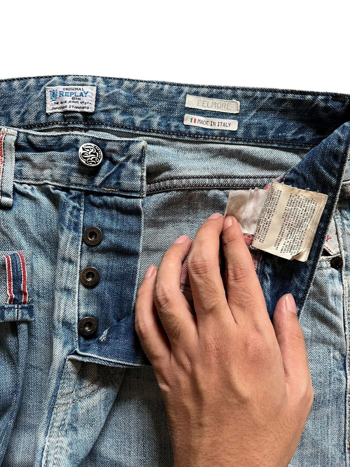 Replay Vintage Replay Selvedge Faded Wash Distressed Loose Jeans Size US 33 - 13 Thumbnail