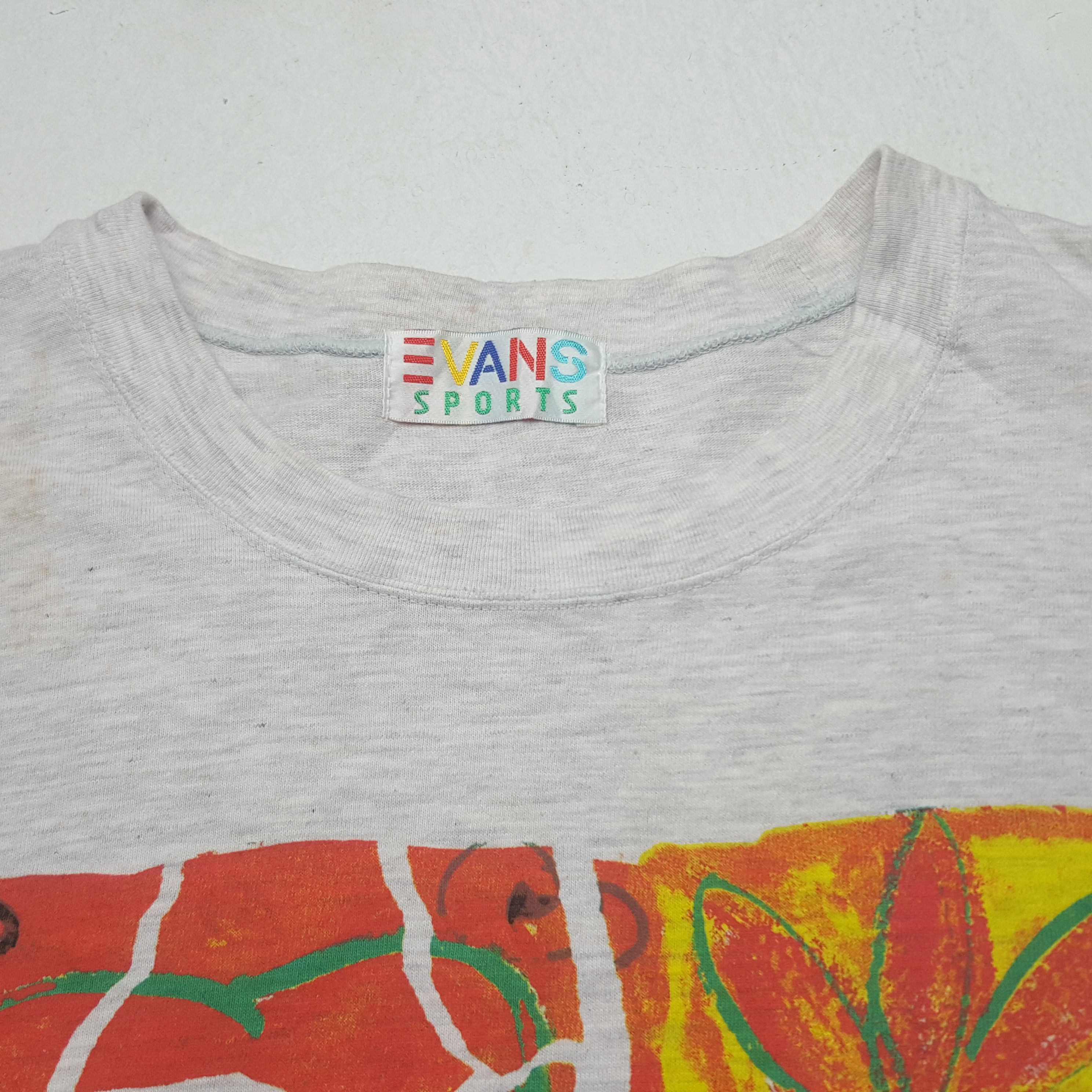Band Tees Vintage Hearts and Flowers American Rock Band Tshirt Size US L / EU 52-54 / 3 - 4 Thumbnail