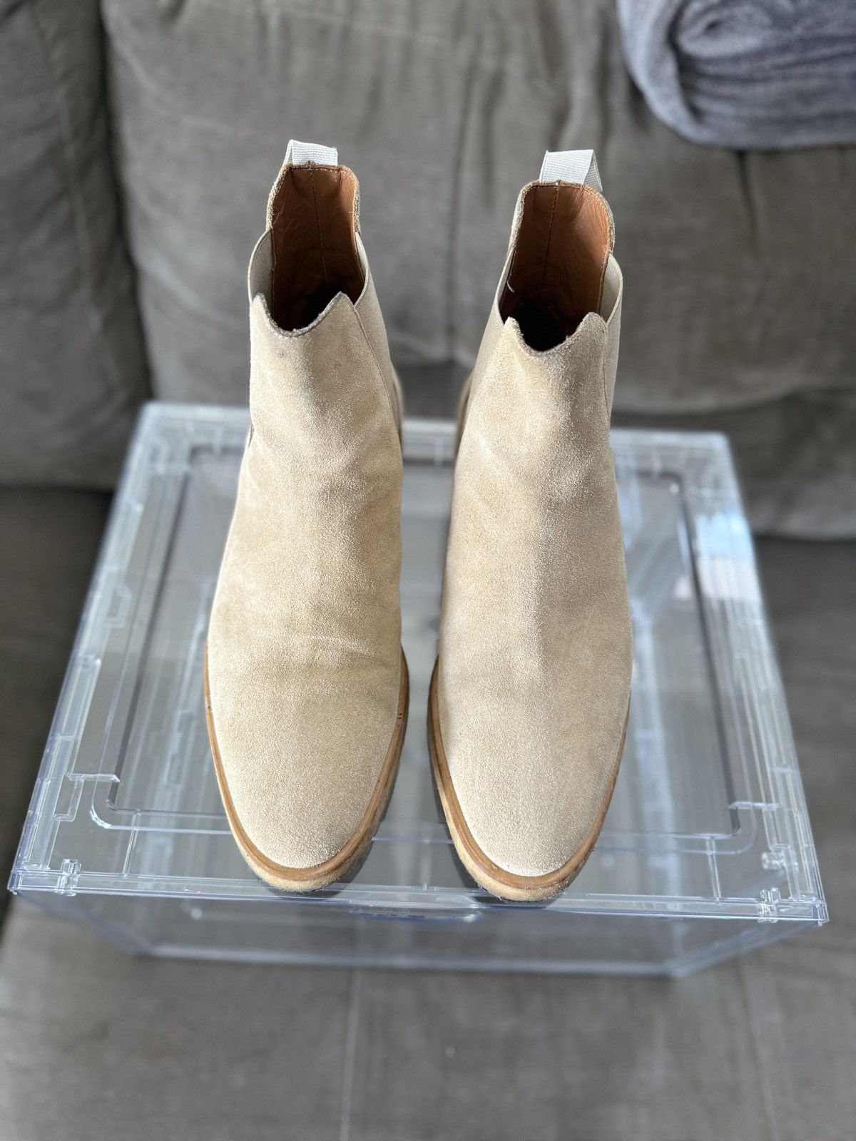 Common Projects Sand Suede Leather Chelsea Boot With Gum Sole COMMON PROJECTS Waxed-Suede Chelsea Boots for Men | MR PORTER main image 3