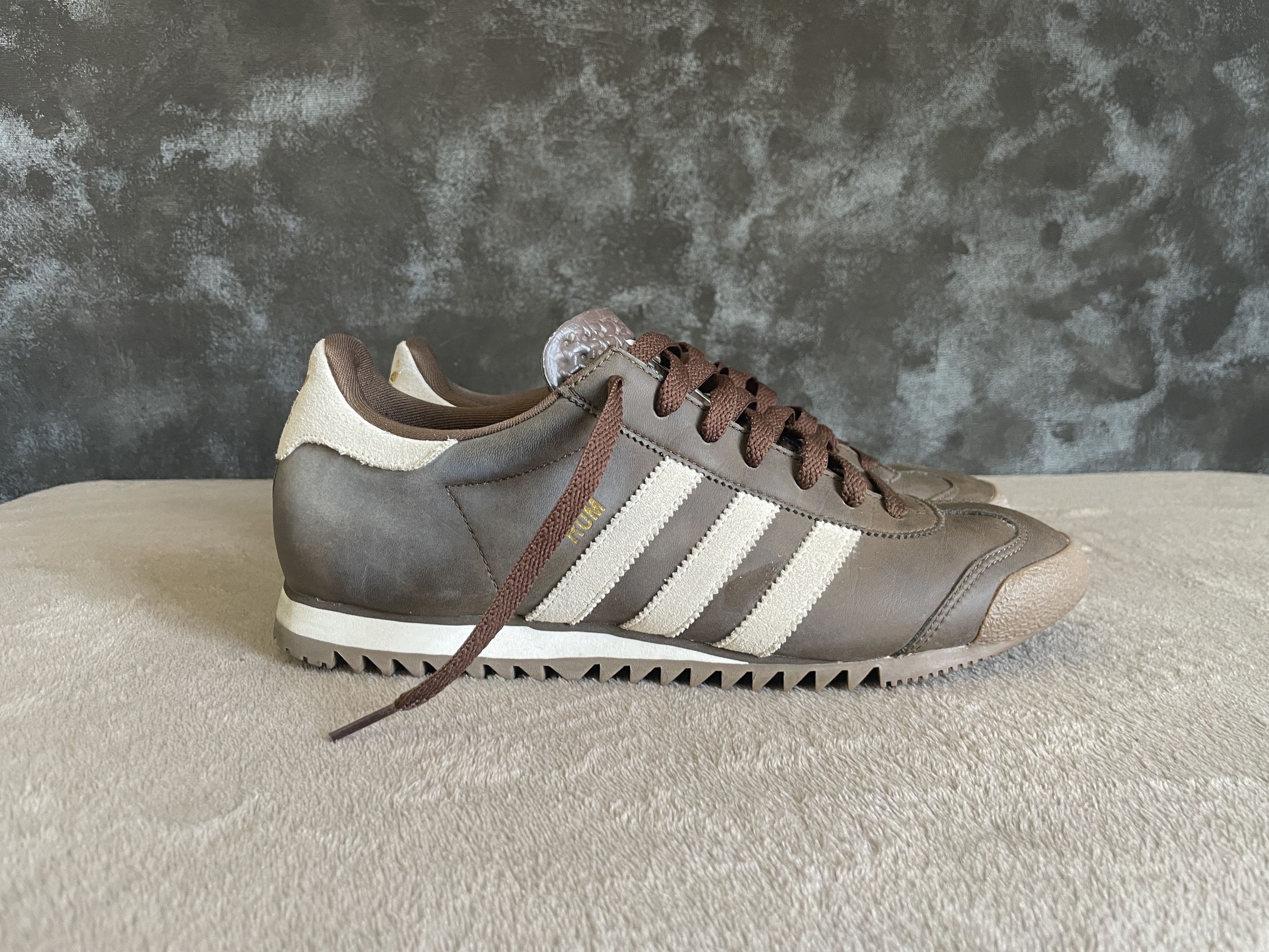 Adidas Adidas Rom 42,5 Size US 9.5 / EU 42-43 - 1 Thumbnail