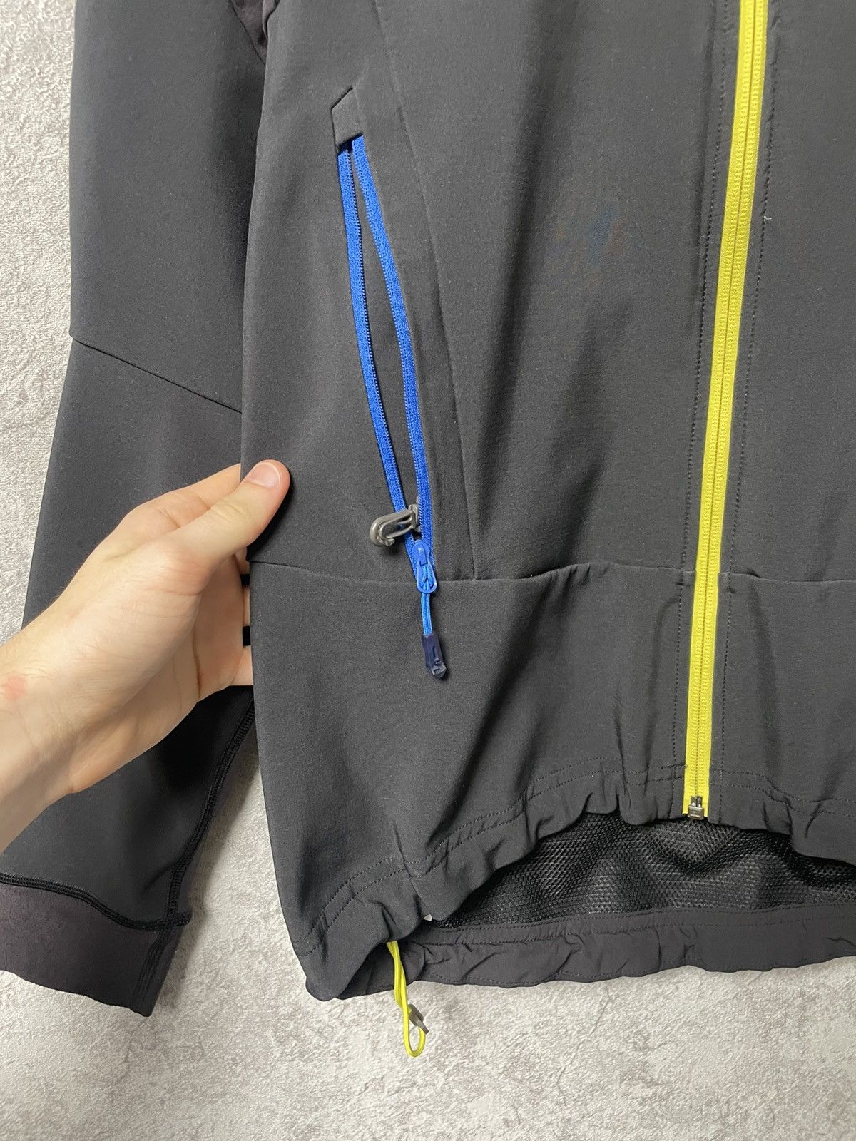 Salomon Salomon Momentum Advanced Skin Shield Softshell Jacket ss15 Size US S / EU 44-46 / 1 - 4 Thumbnail