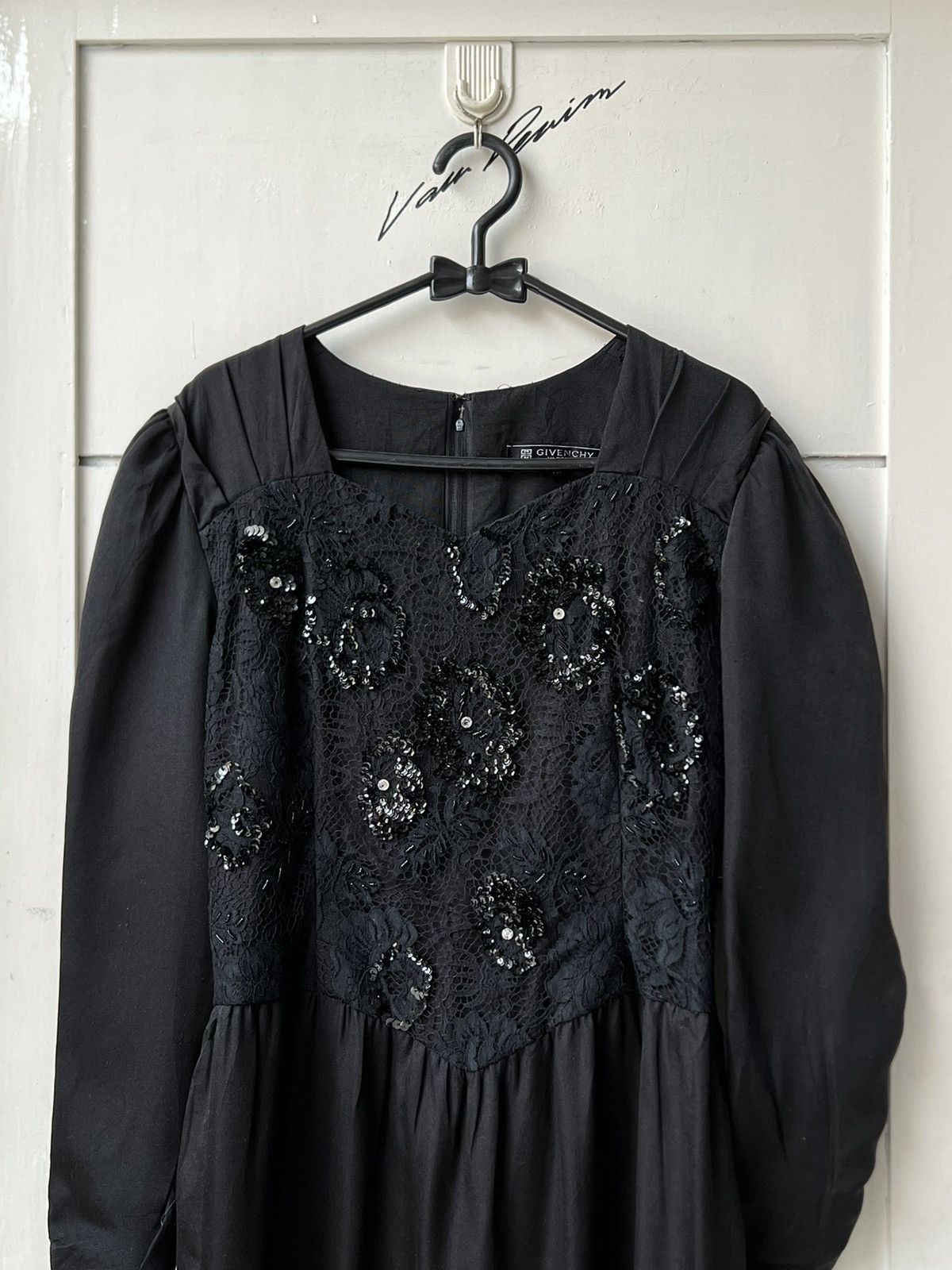 Givenchy GIVENCHY Hi Formal Dress Size XS / US 0-2 / IT 36-38 - 15 Thumbnail
