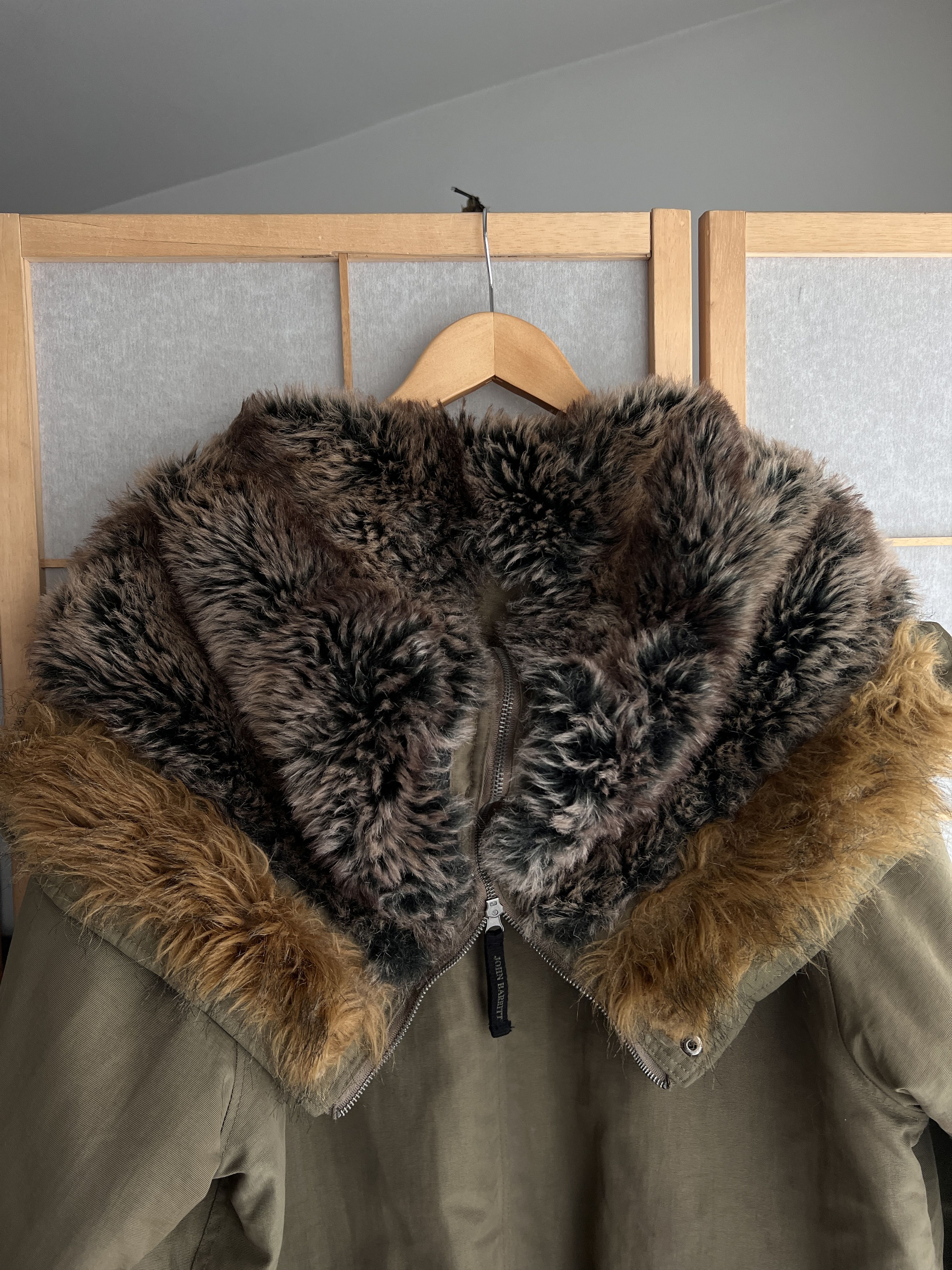 Le Grande Bleu (L.G.B.) Avant garde vintage faux fur hood bomber jacket y2k cropped Size US L / EU 52-54 / 3 - 24 Thumbnail