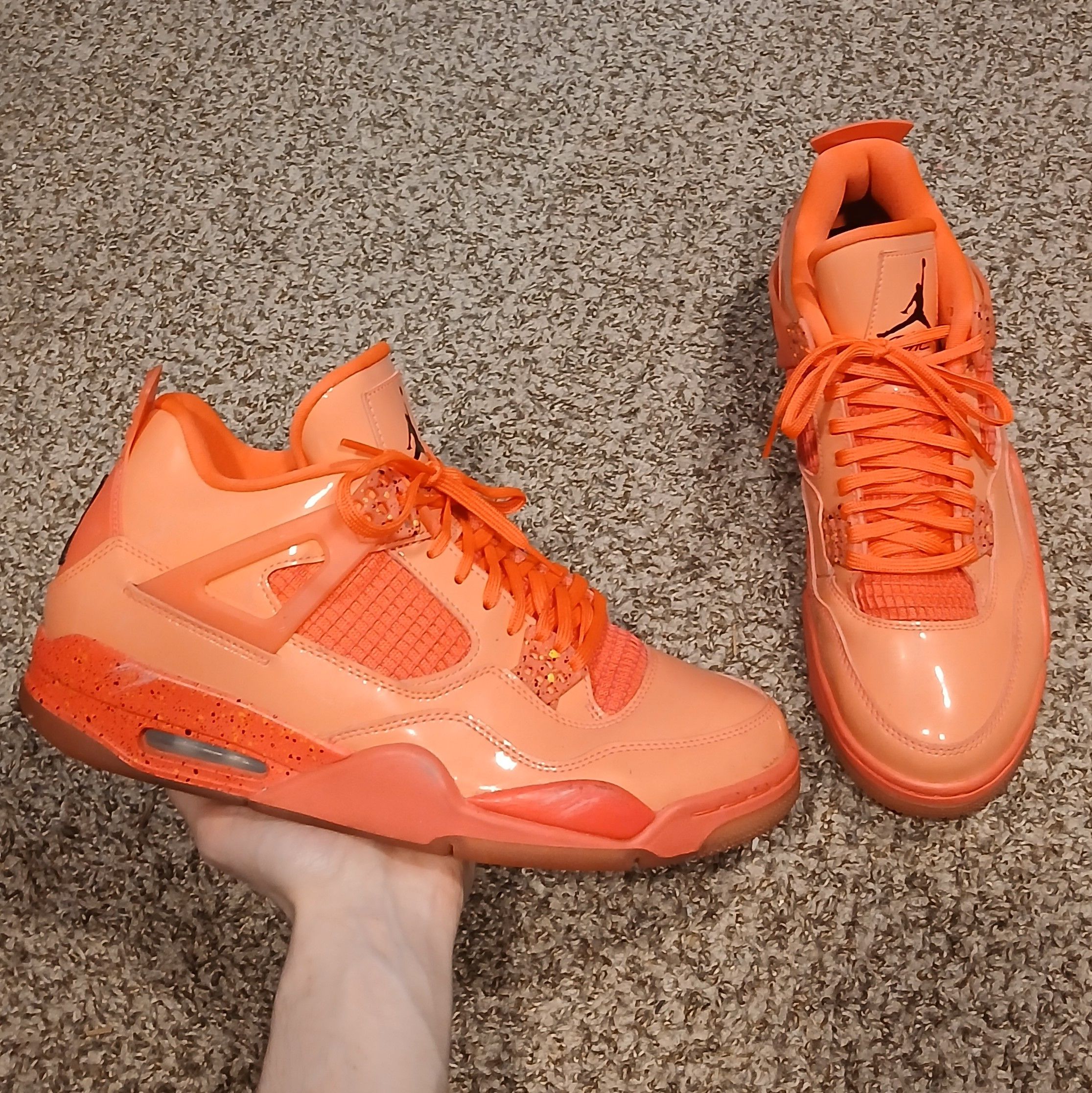 Jordan Brand Sz 12 - Jordan 4 Retro Hot Punch (Women's) Size US 12 / IT 42 - 1 Thumbnail