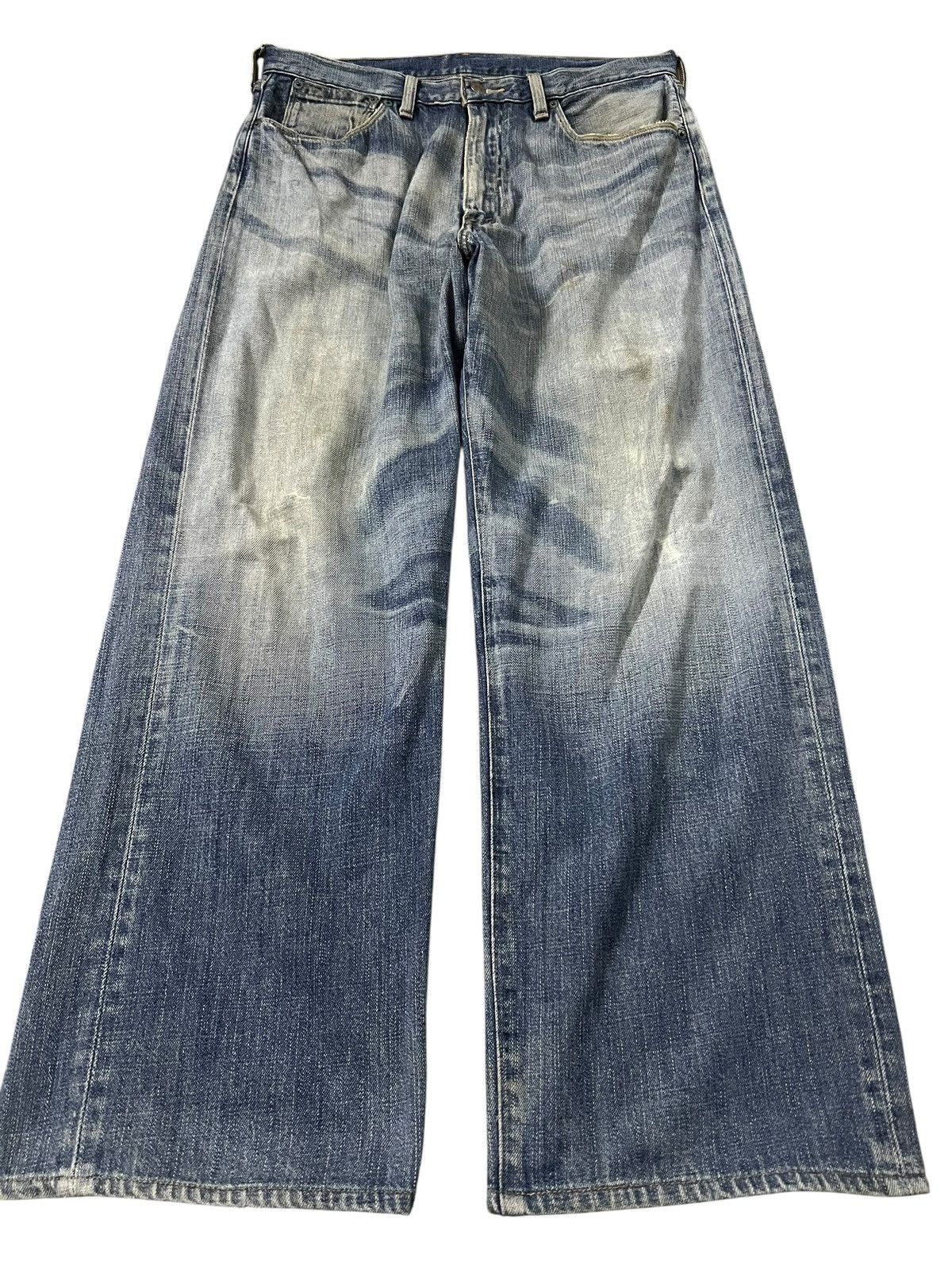 Levi's VINTAGE LEVIS 554 FADED BAGGYJEAN Size US 32 / EU 48 - 1 Thumbnail